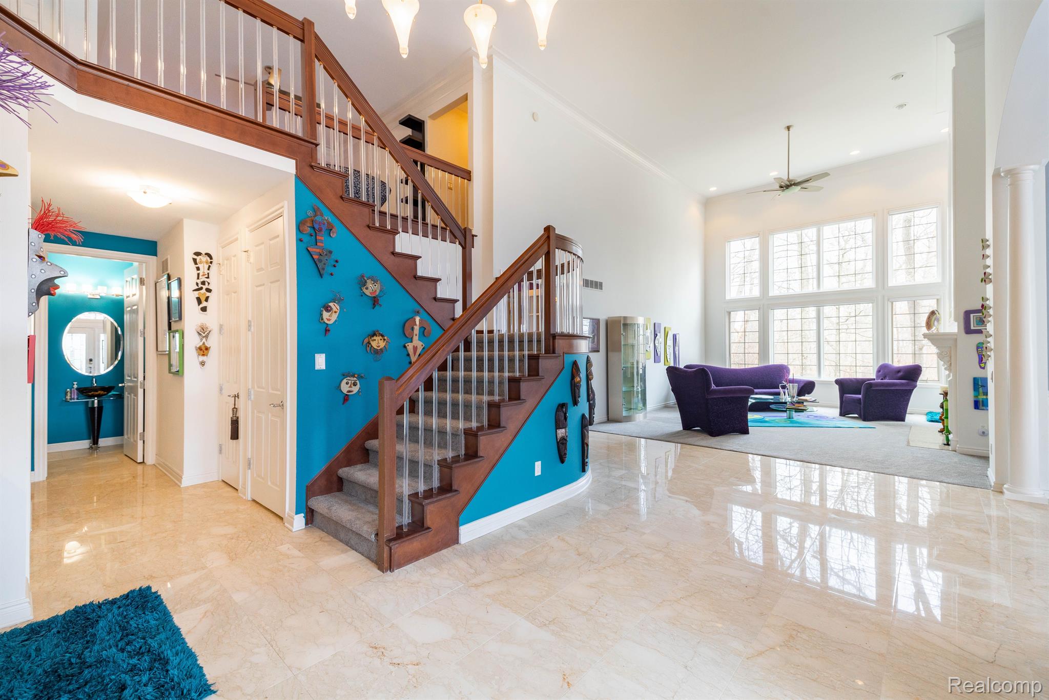 6458 ENCLAVE Drive