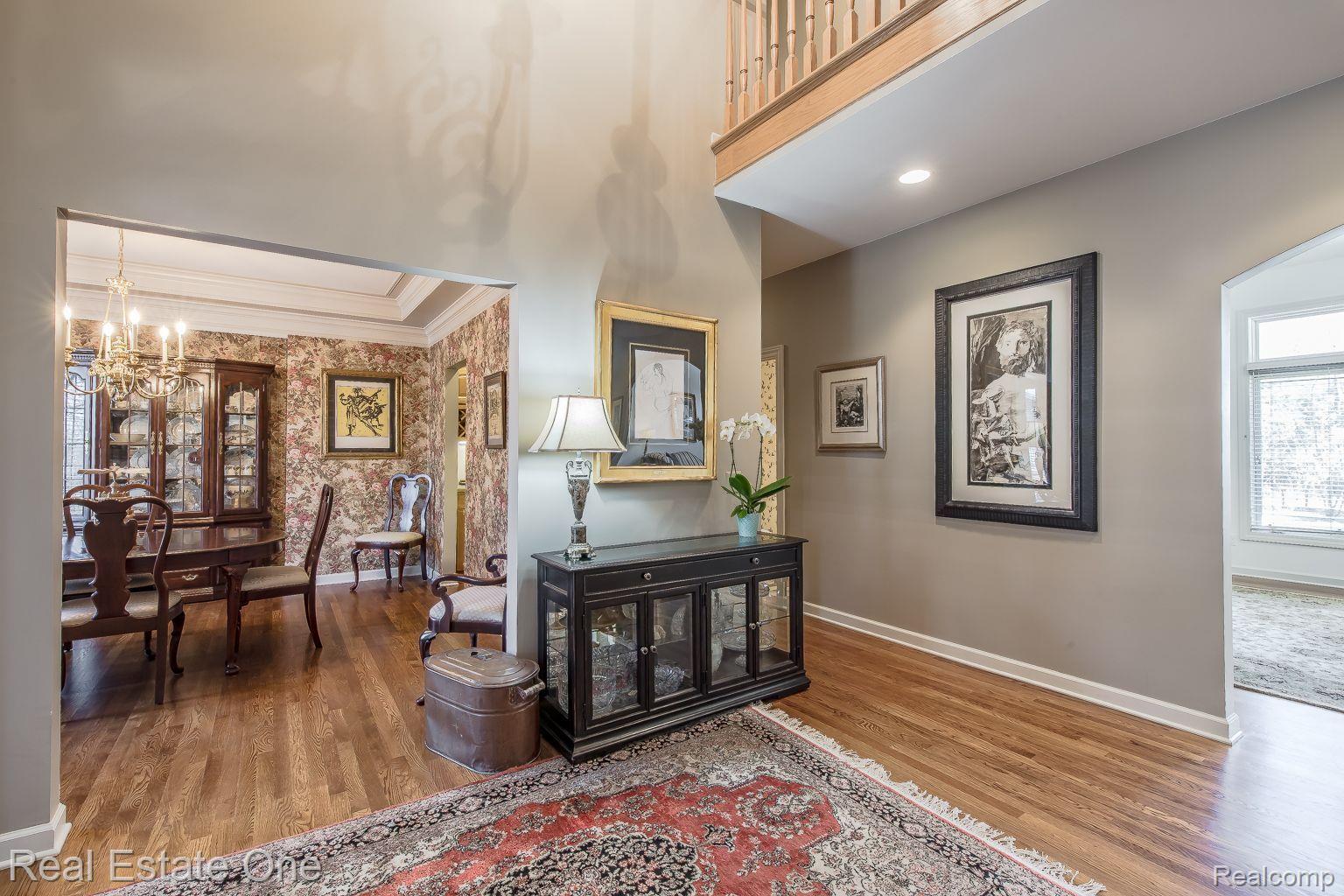 9316 LAKEBLUFF Drive