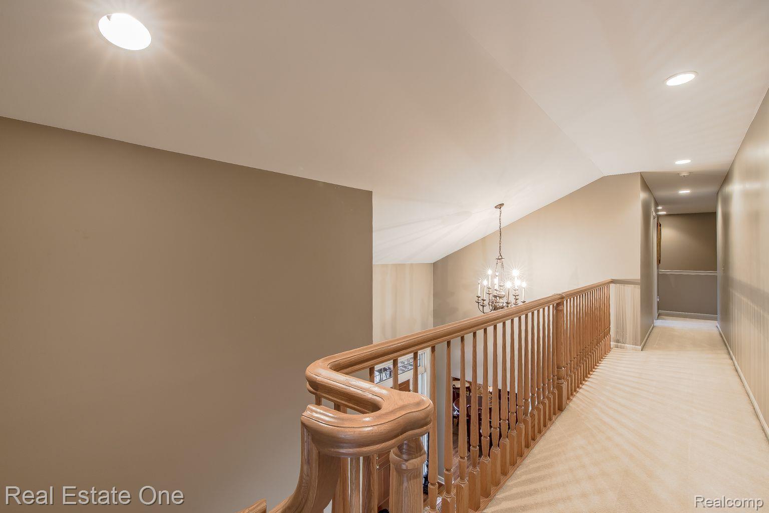 9316 LAKEBLUFF Drive
