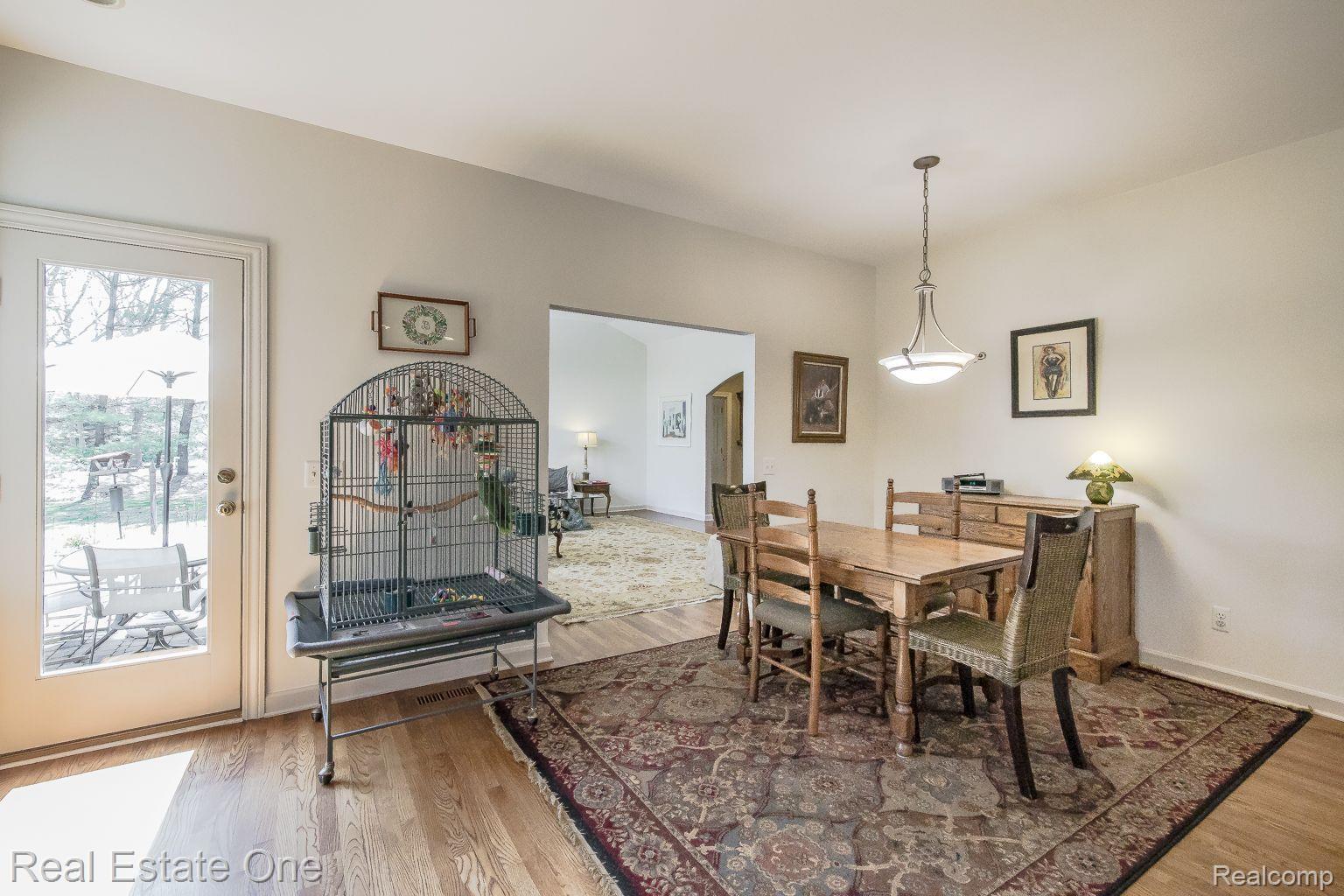 9316 LAKEBLUFF Drive