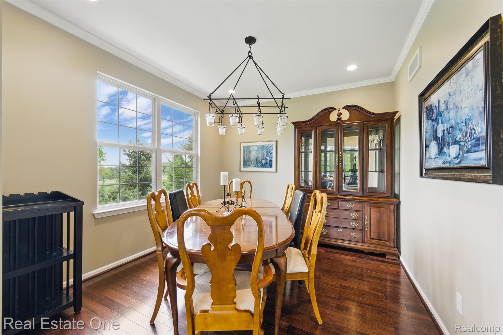 5947 BAYPOINTE Boulevard