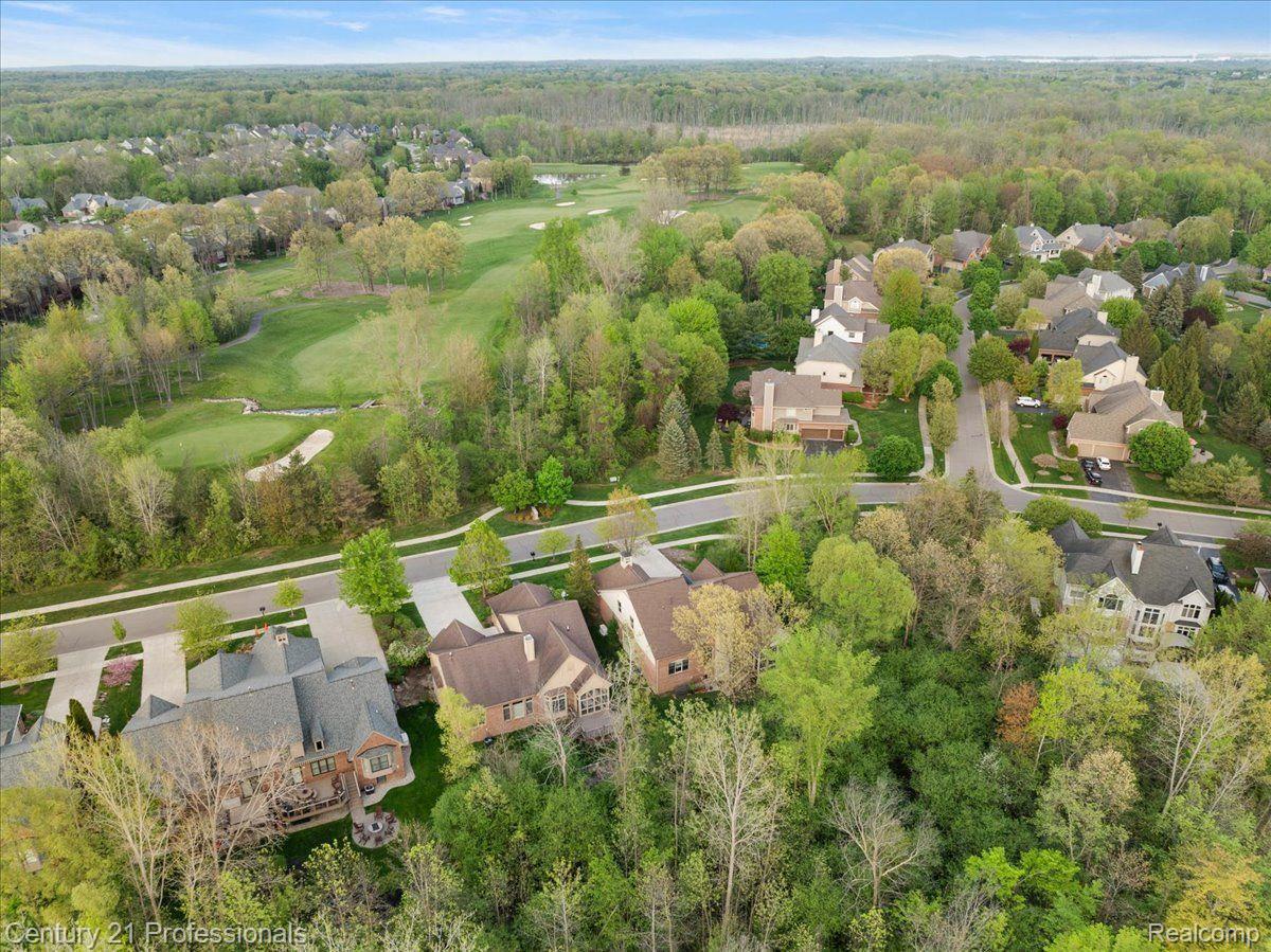 4735 OAKHURST RIDGE Road