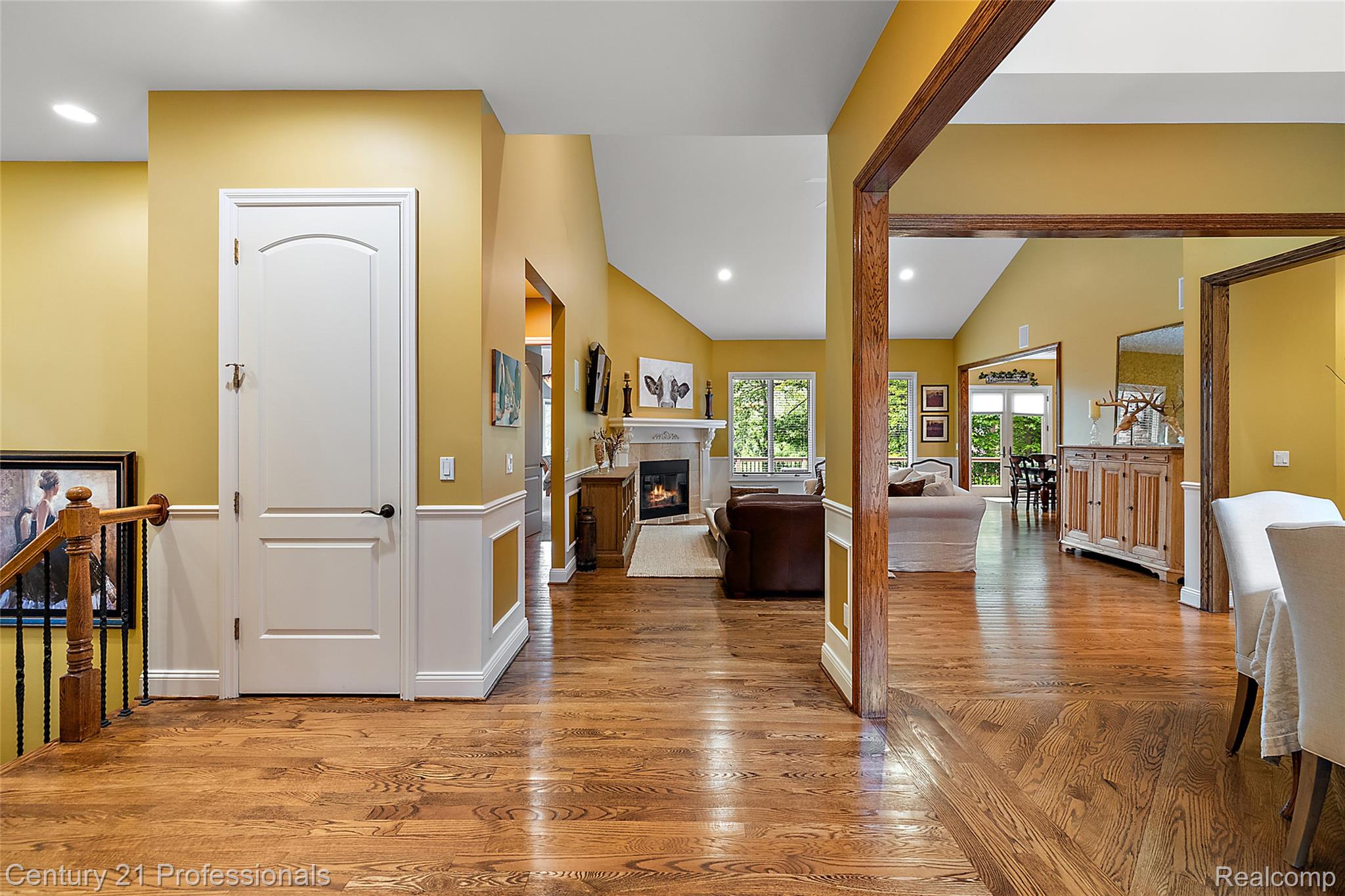 1181 Iroquois Trail