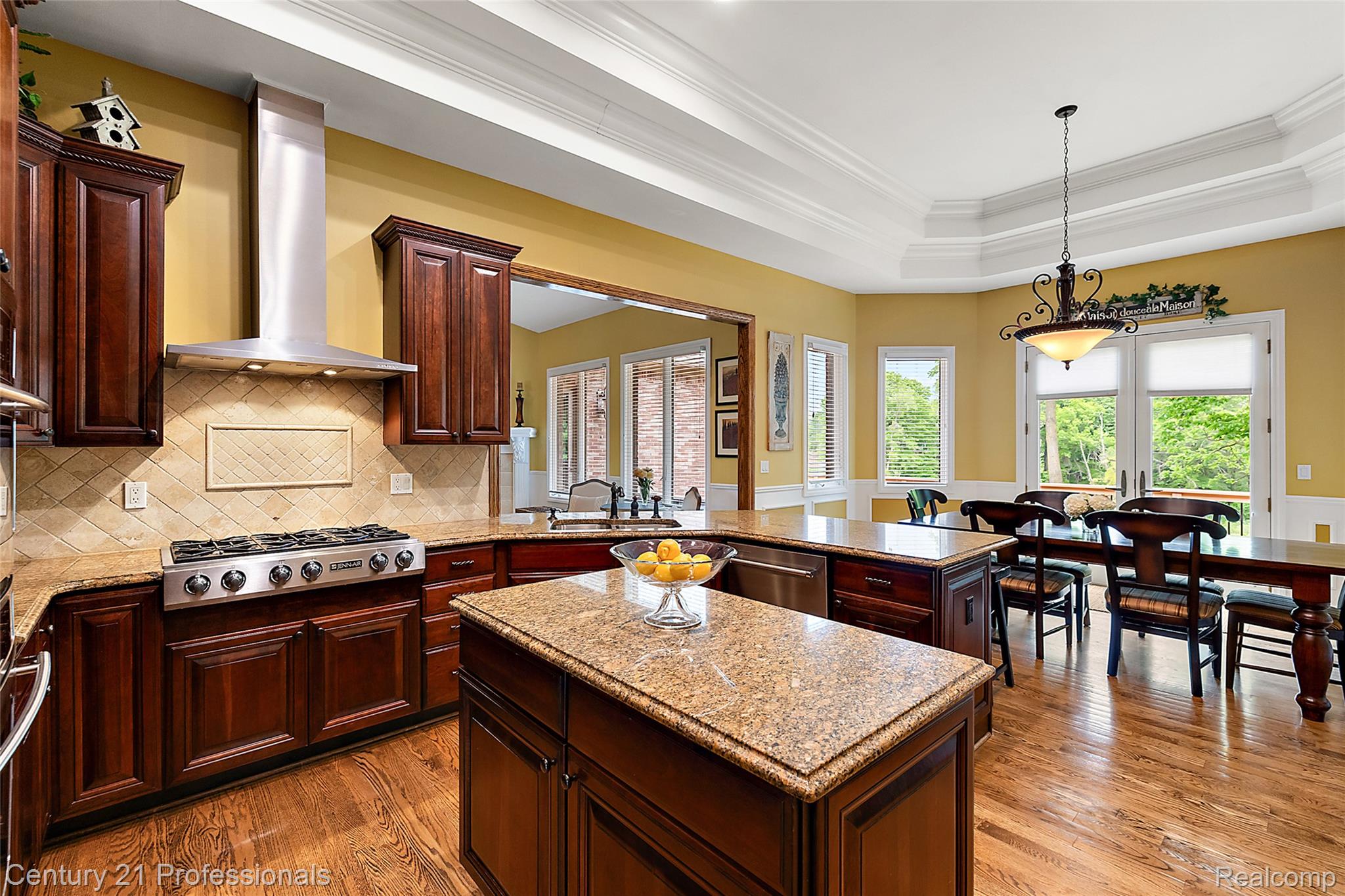 1181 Iroquois Trail