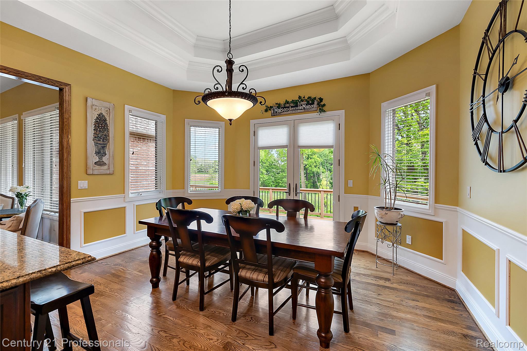 1181 Iroquois Trail