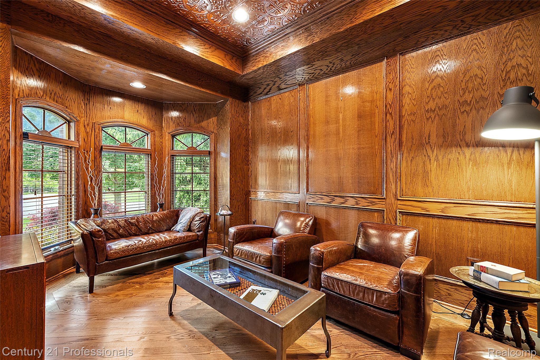 1181 Iroquois Trail