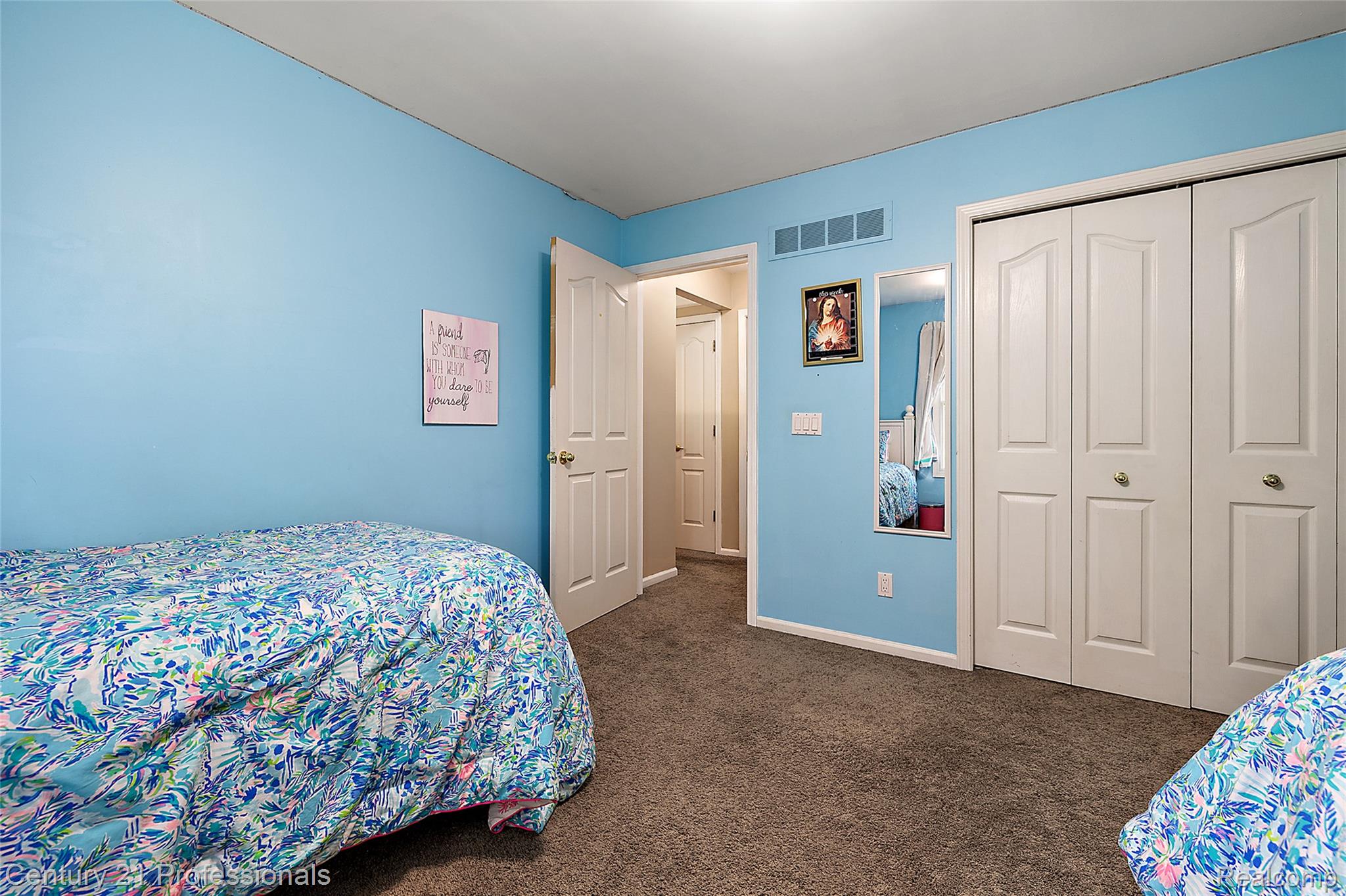7363 Oakstone Drive