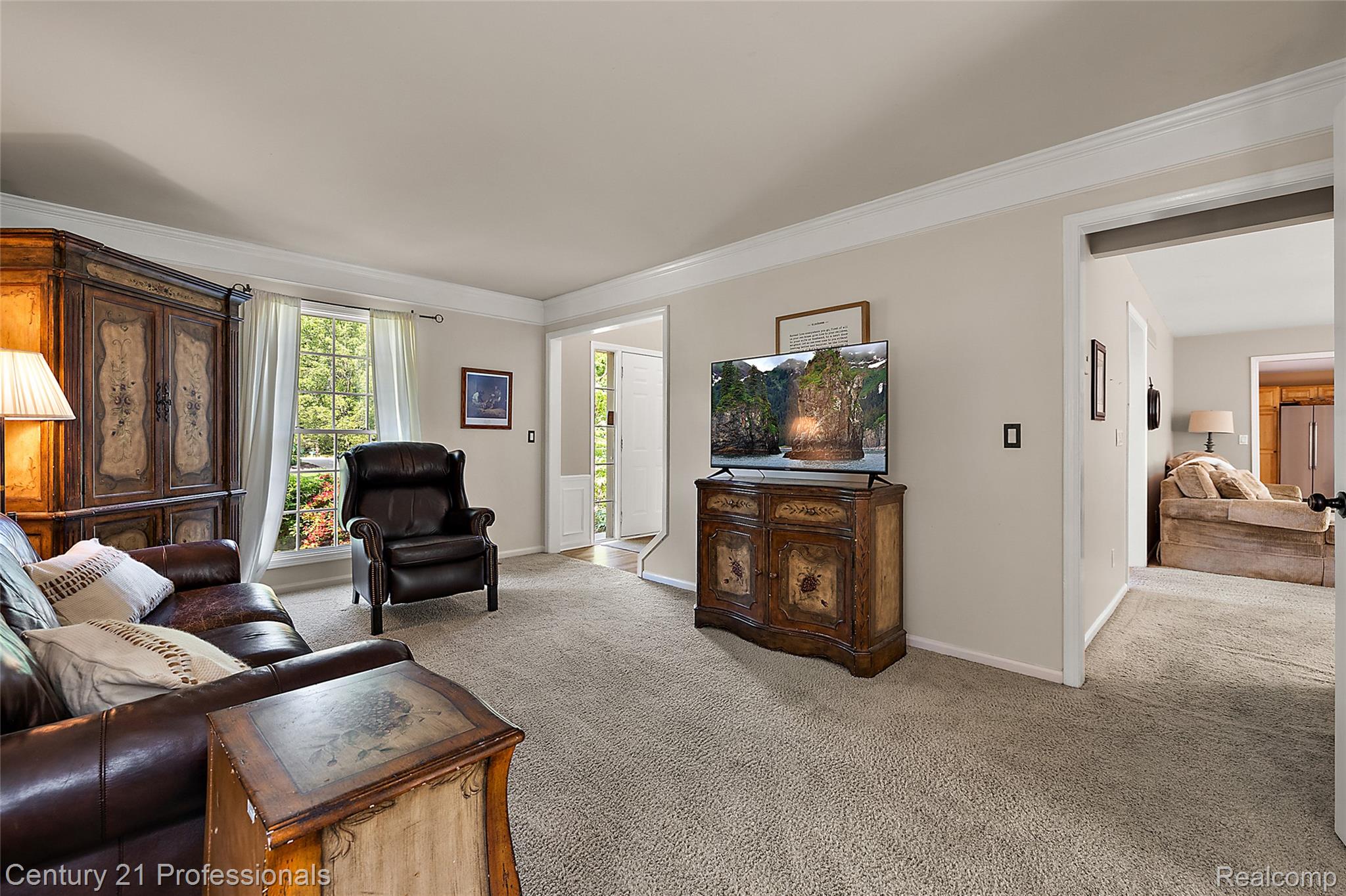 7363 Oakstone Drive