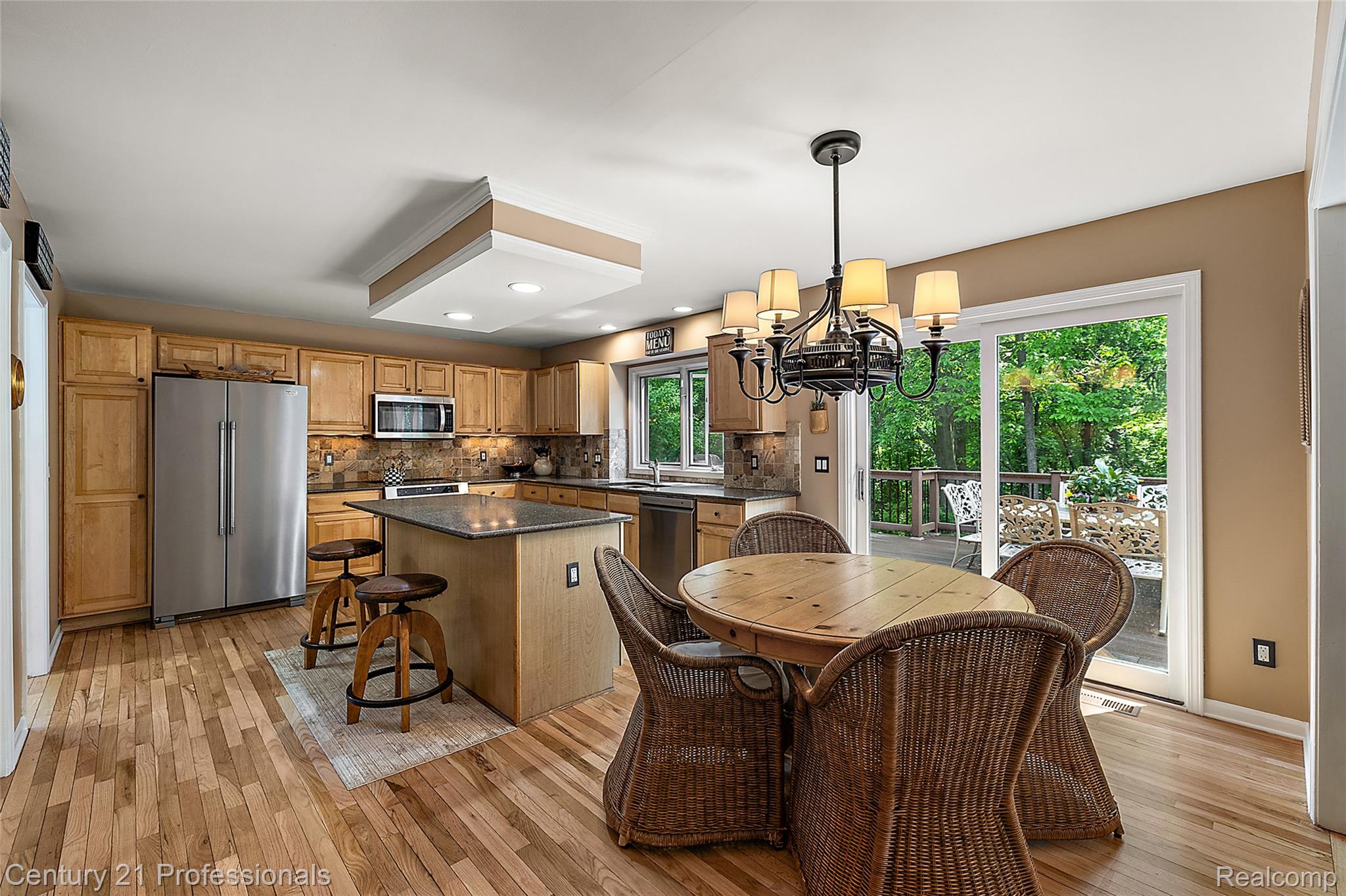 7363 Oakstone Drive
