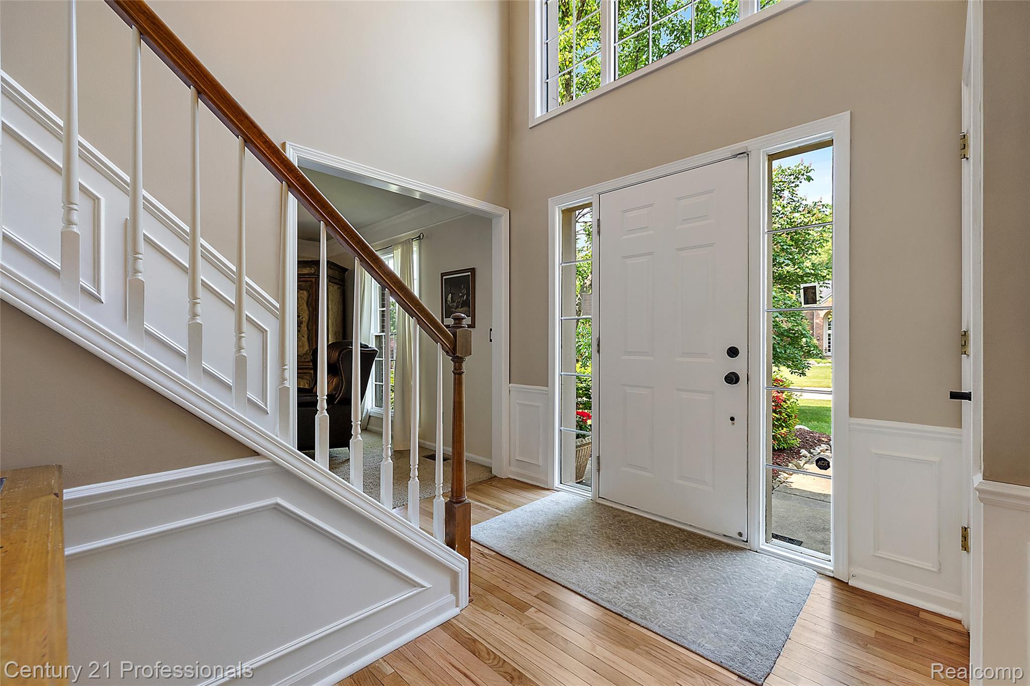 7363 Oakstone Drive
