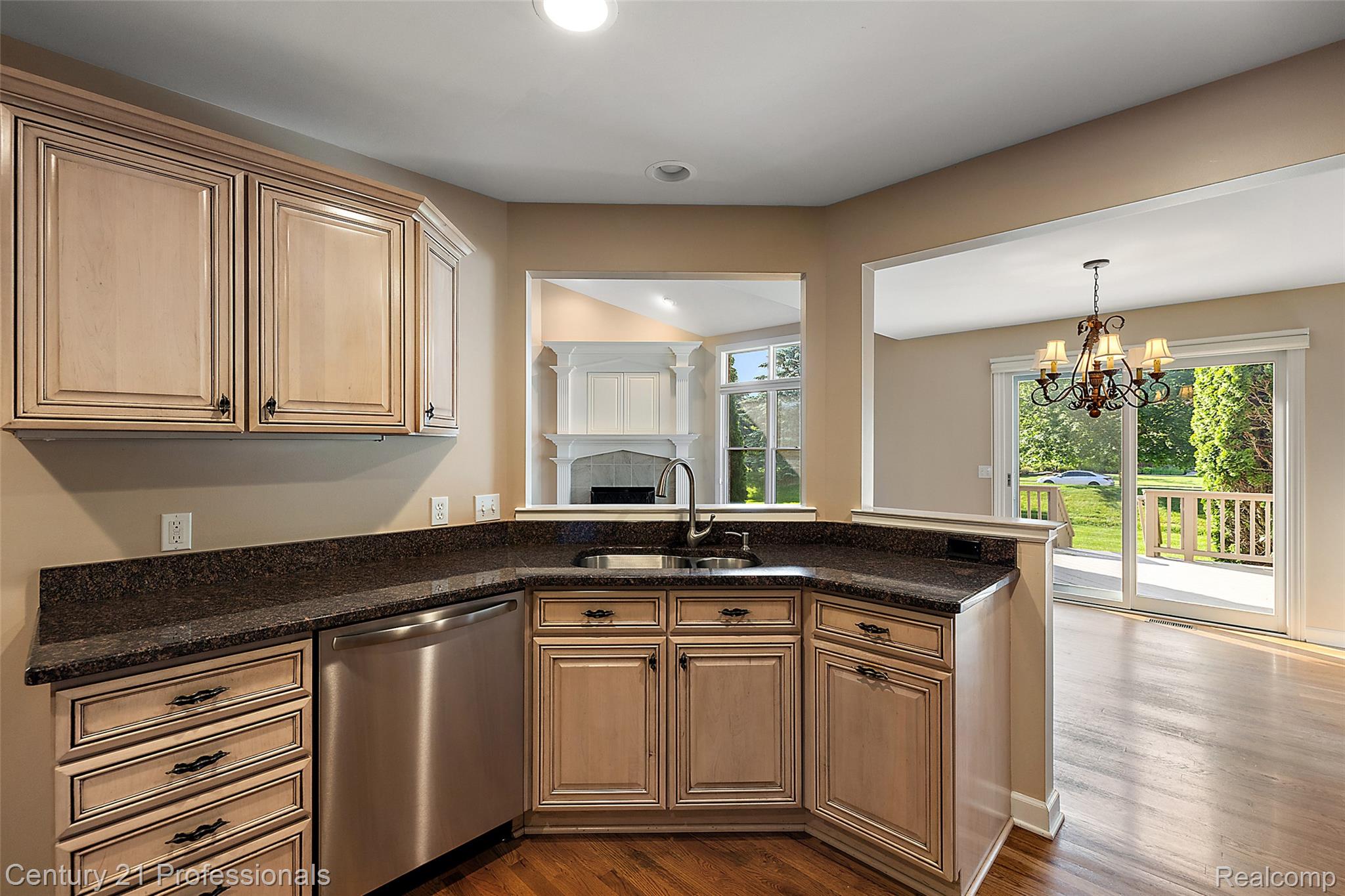 4013 Ardsley Court