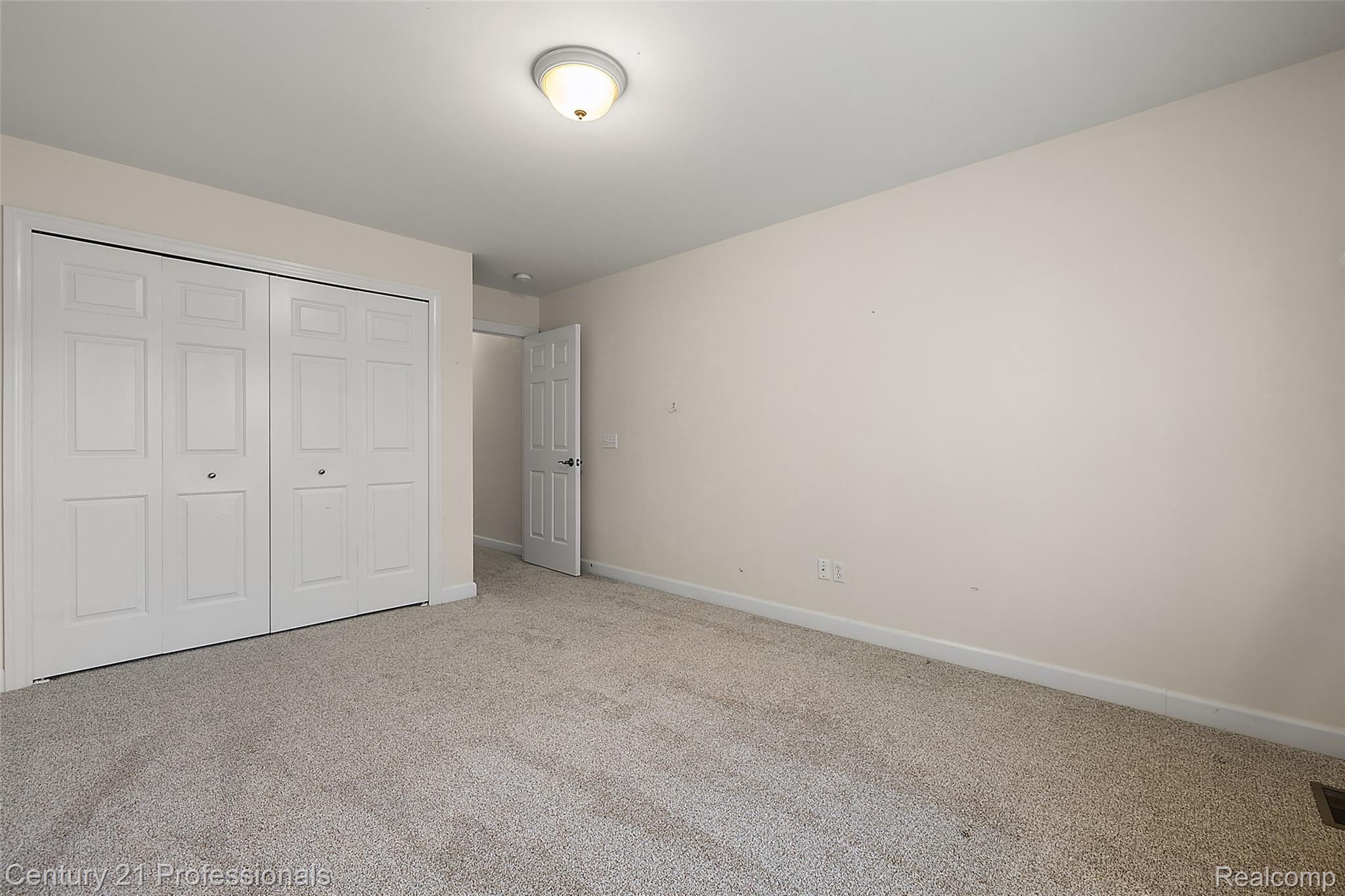 4013 Ardsley Court
