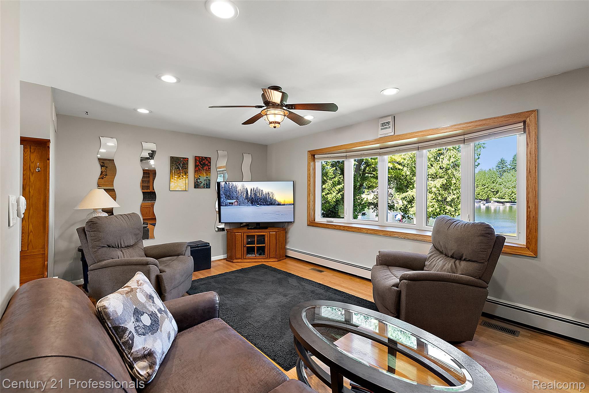 9311 Whipple Shores Drive