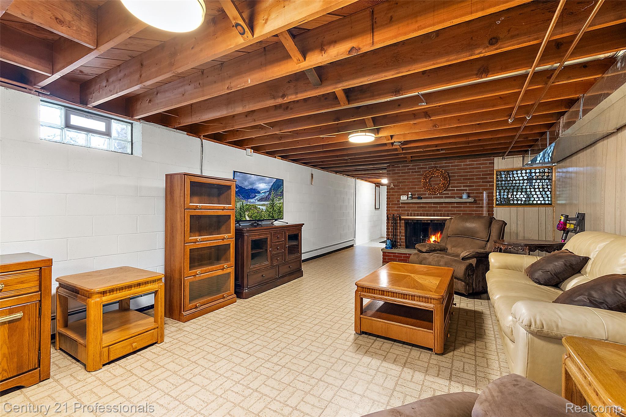 9311 Whipple Shores Drive