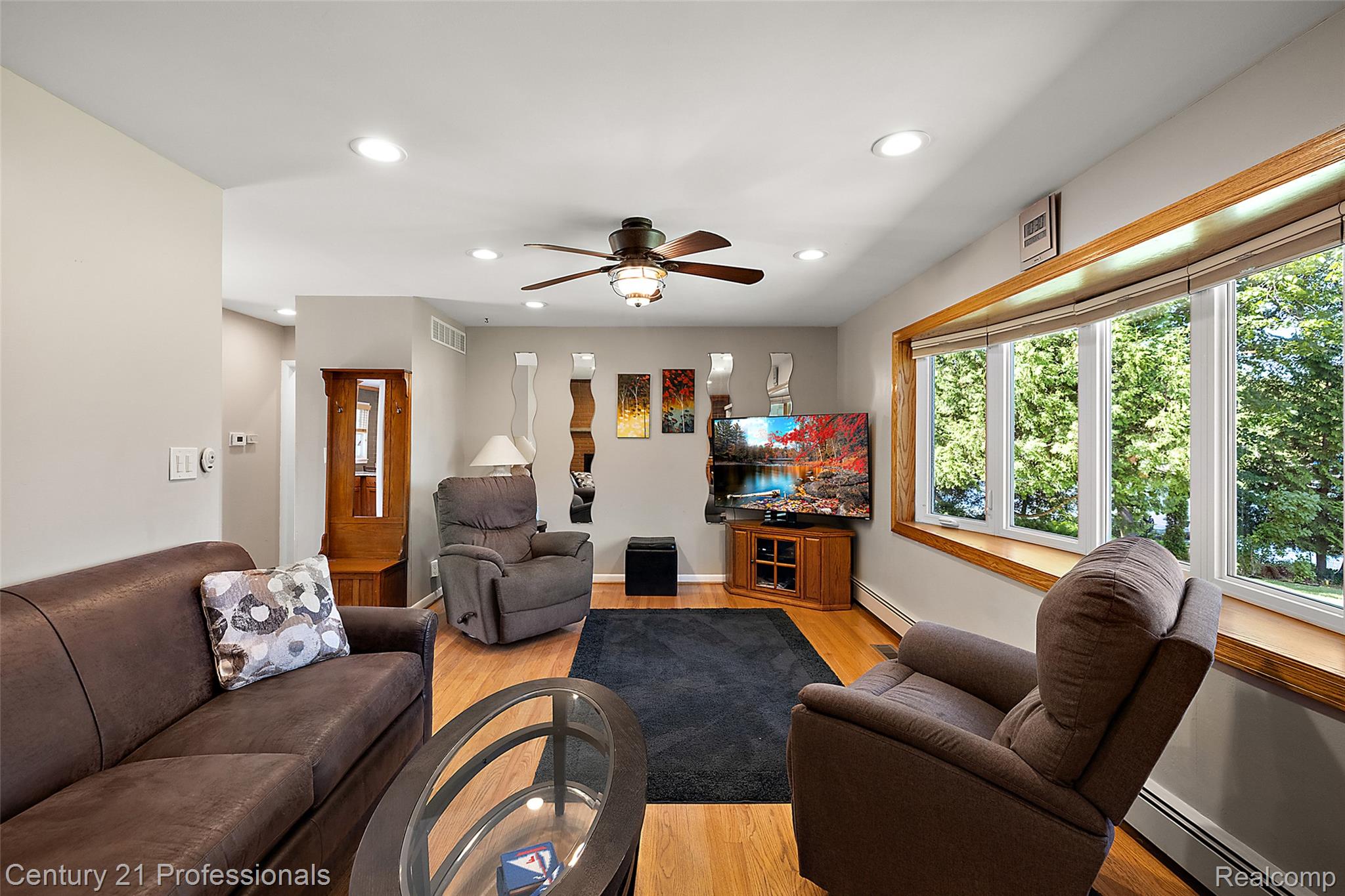 9311 Whipple Shores Drive