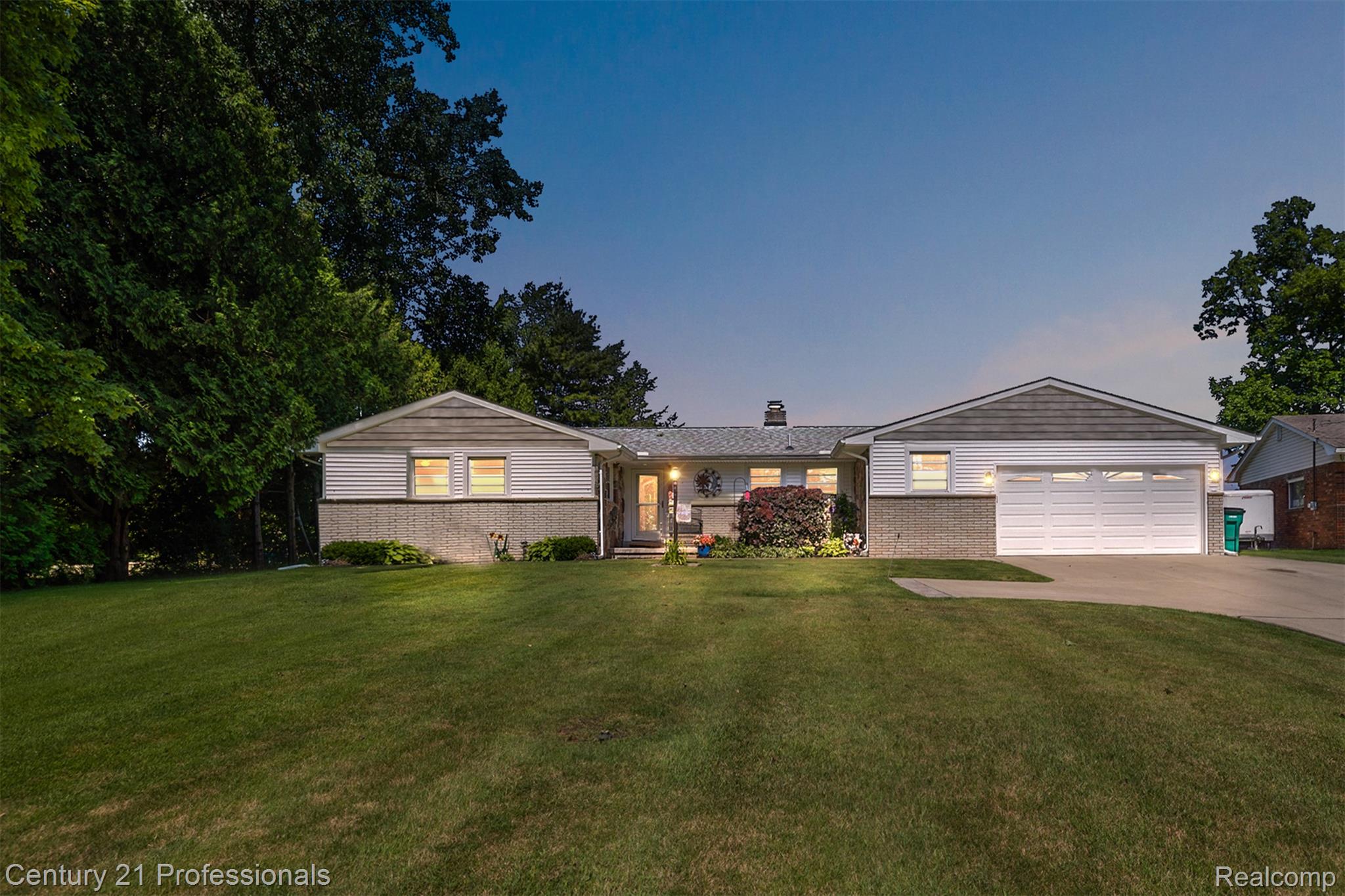 9311 Whipple Shores Drive