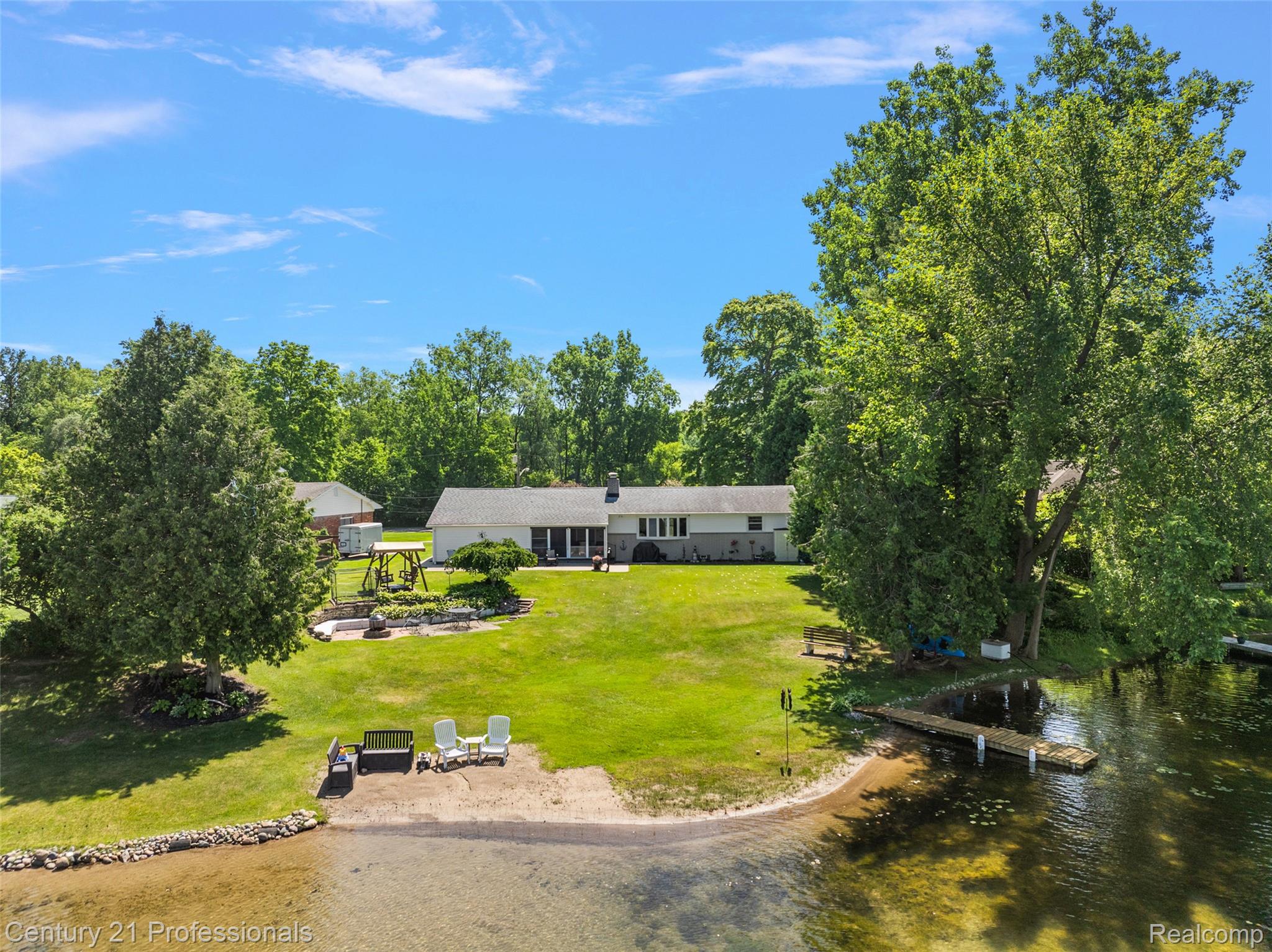 9311 Whipple Shores Drive