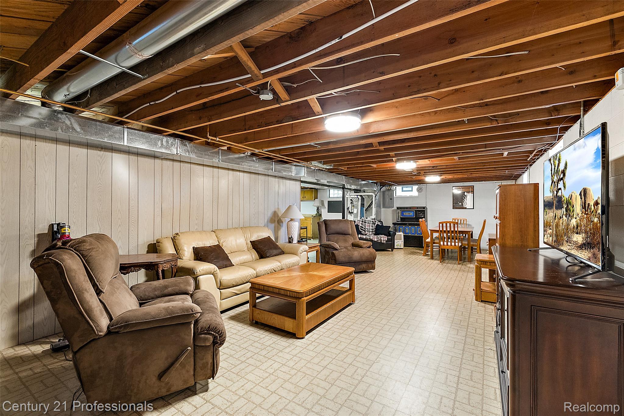 9311 Whipple Shores Drive