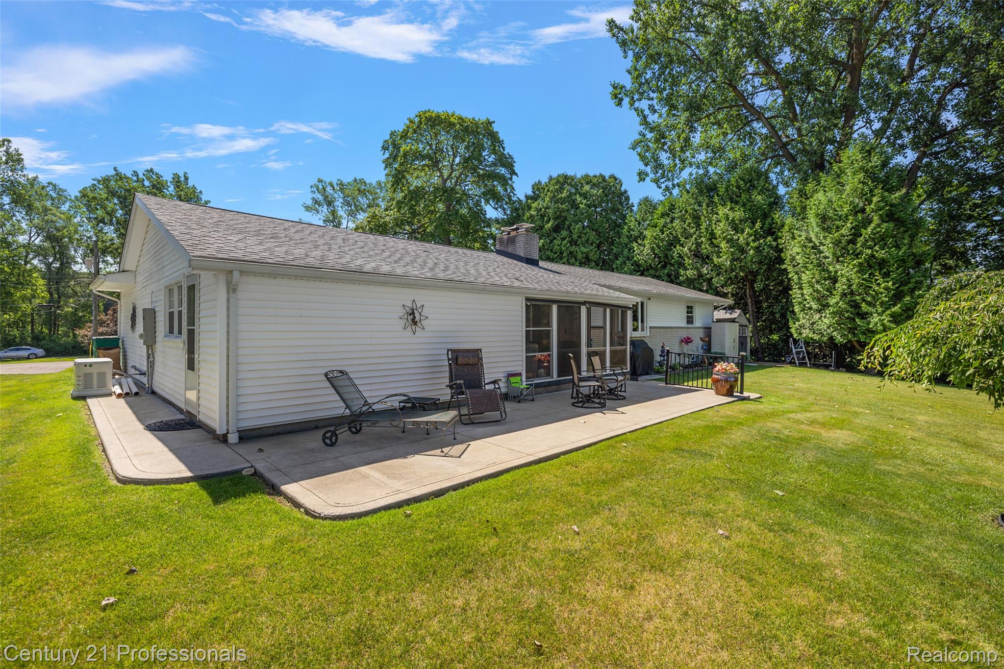 9311 Whipple Shores Drive