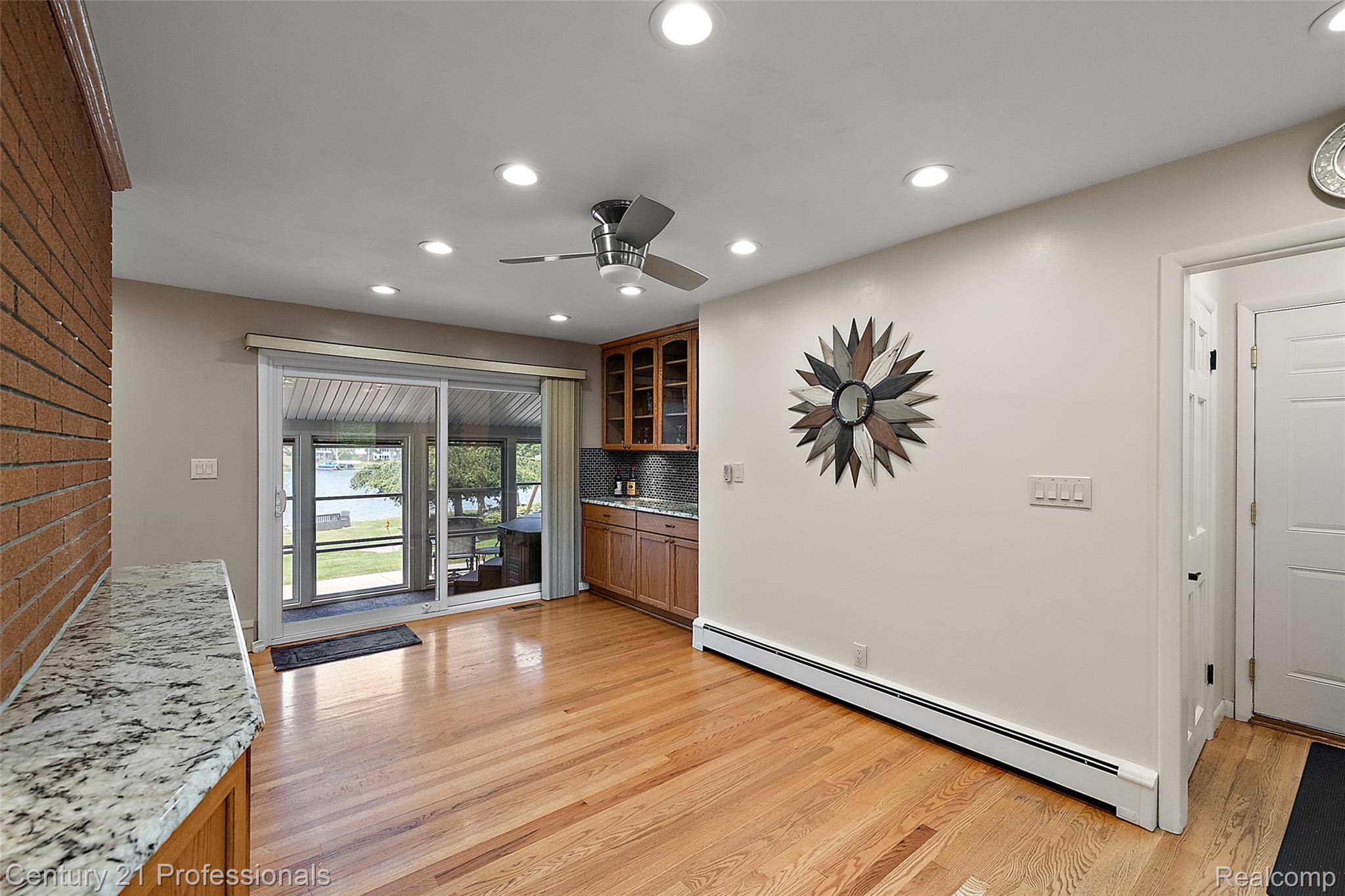9311 Whipple Shores Drive