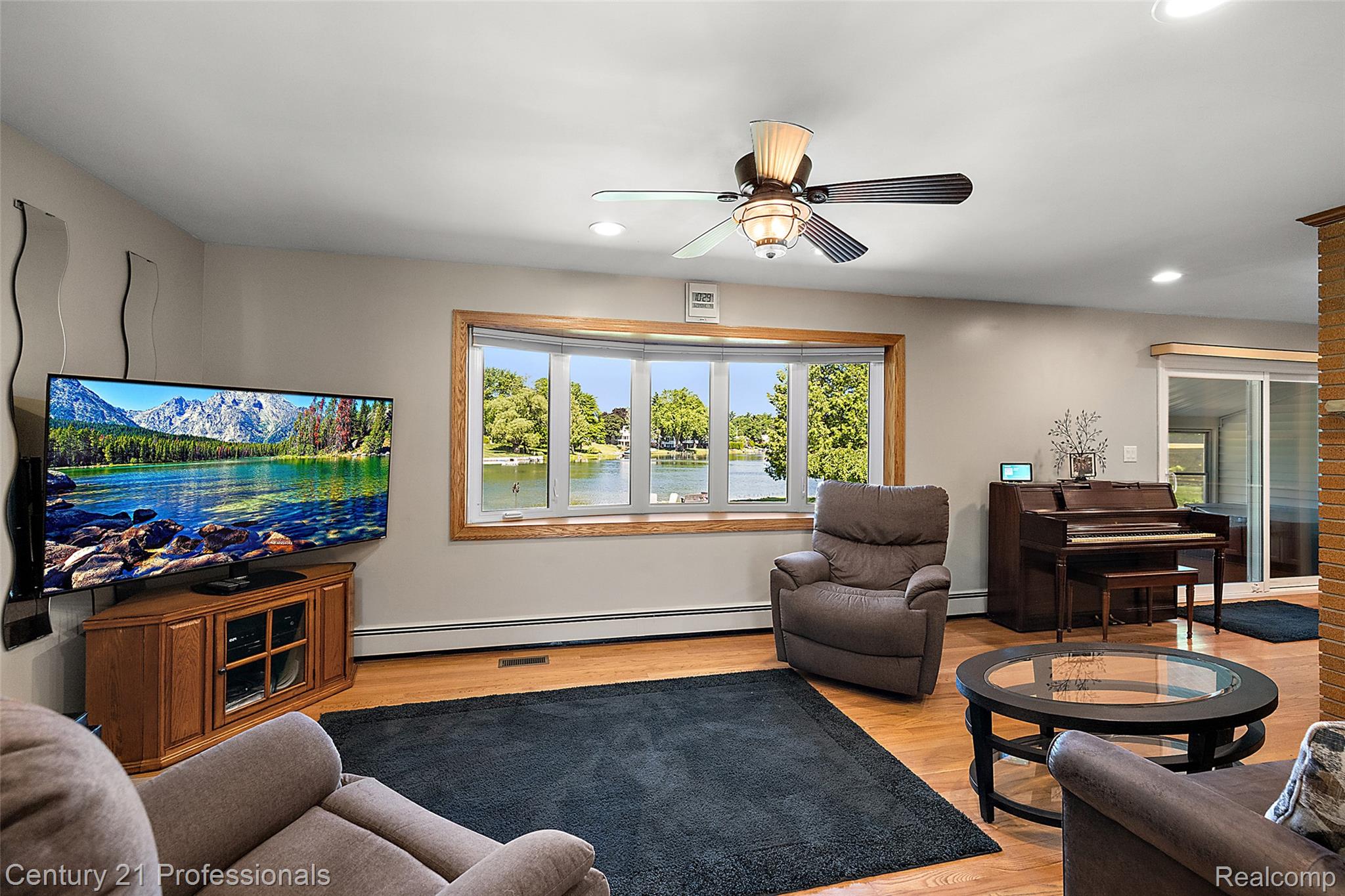 9311 Whipple Shores Drive