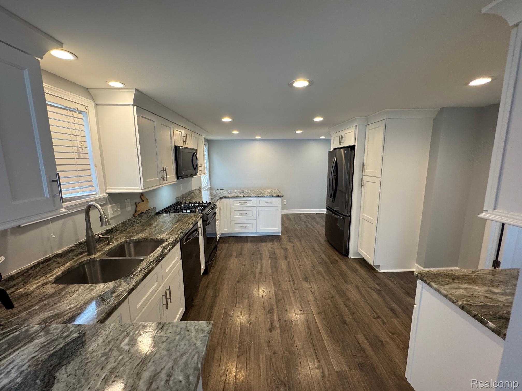 677 King Circle