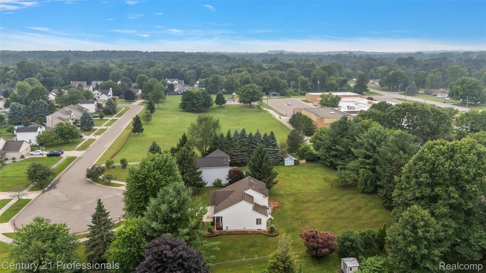 1321 Clear Lake Court