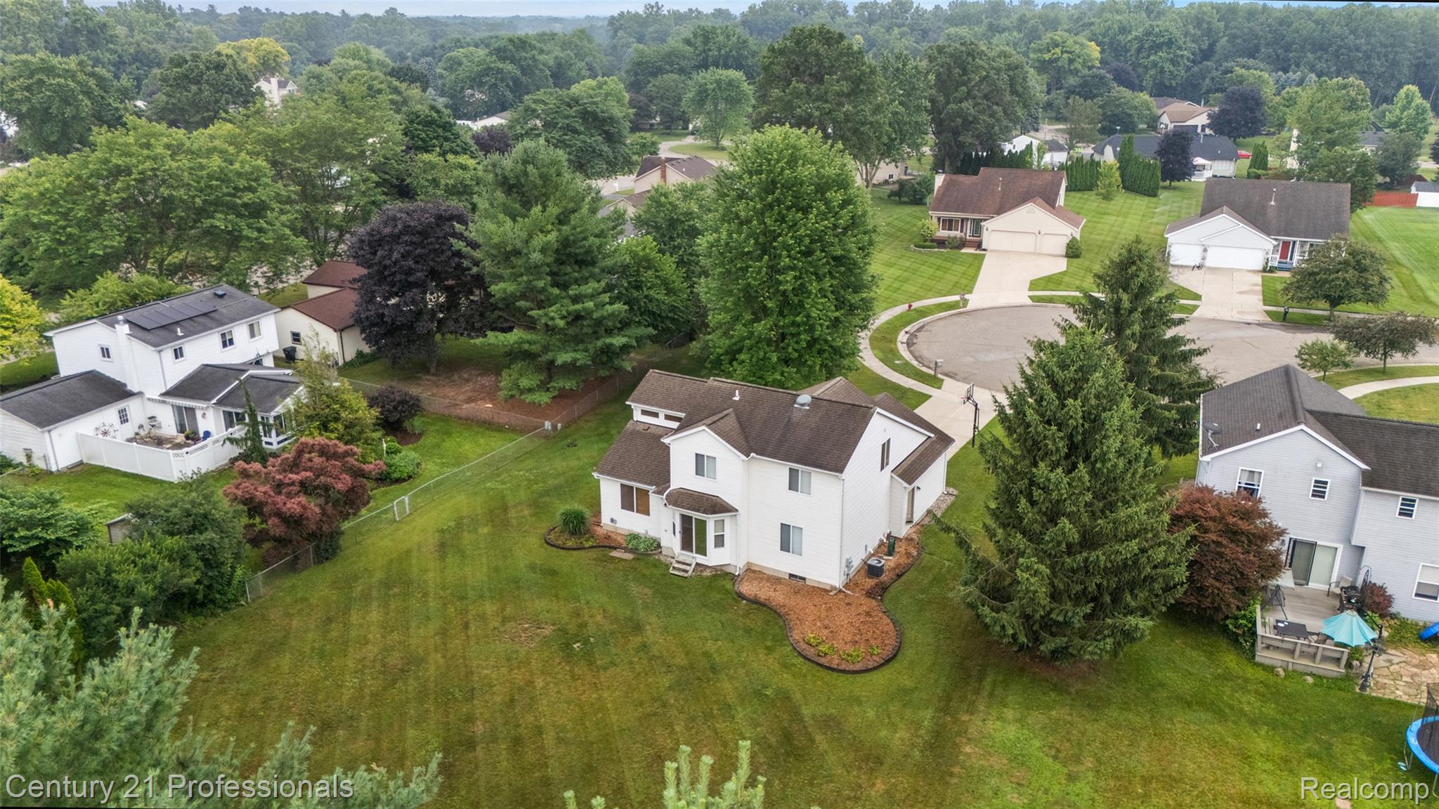1321 Clear Lake Court