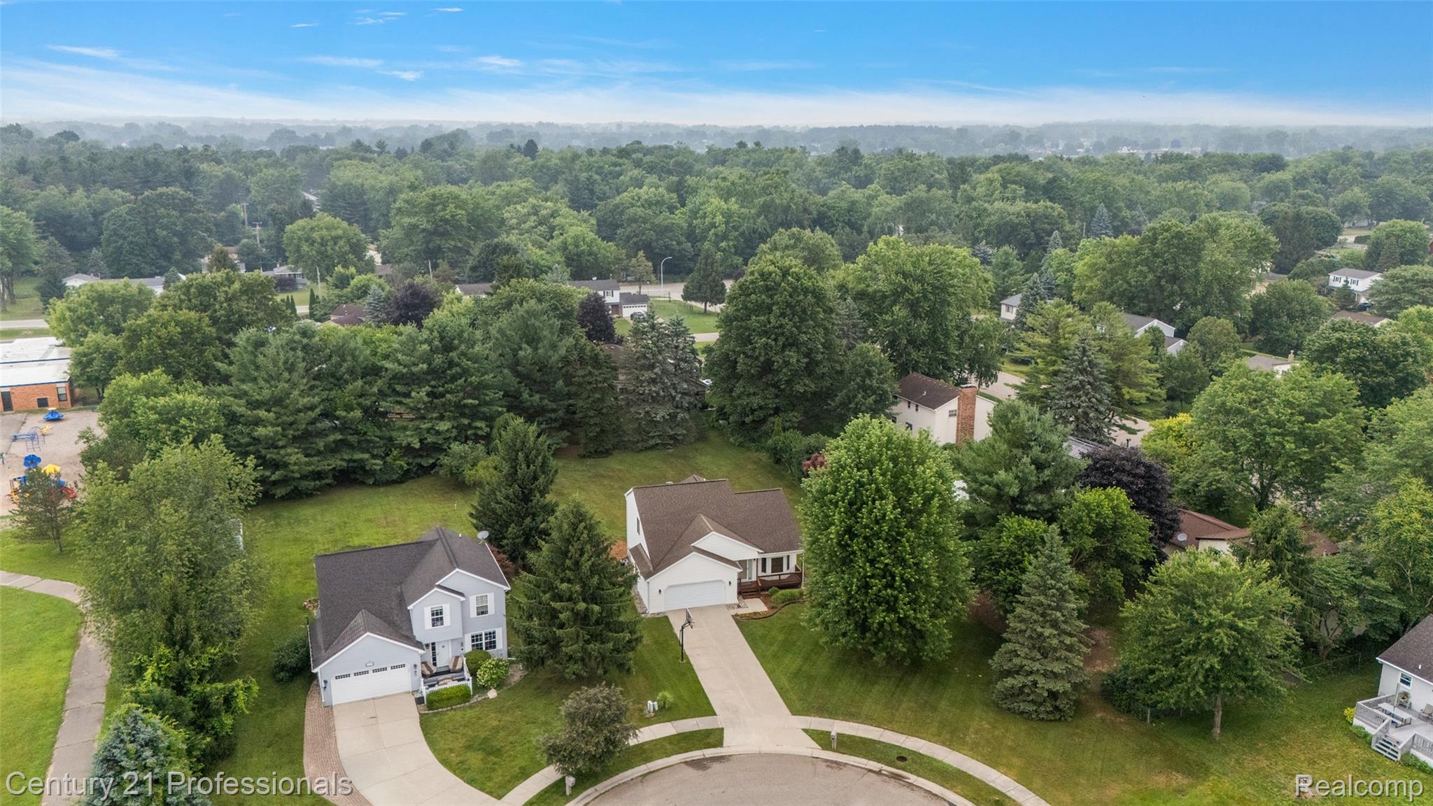 1321 Clear Lake Court