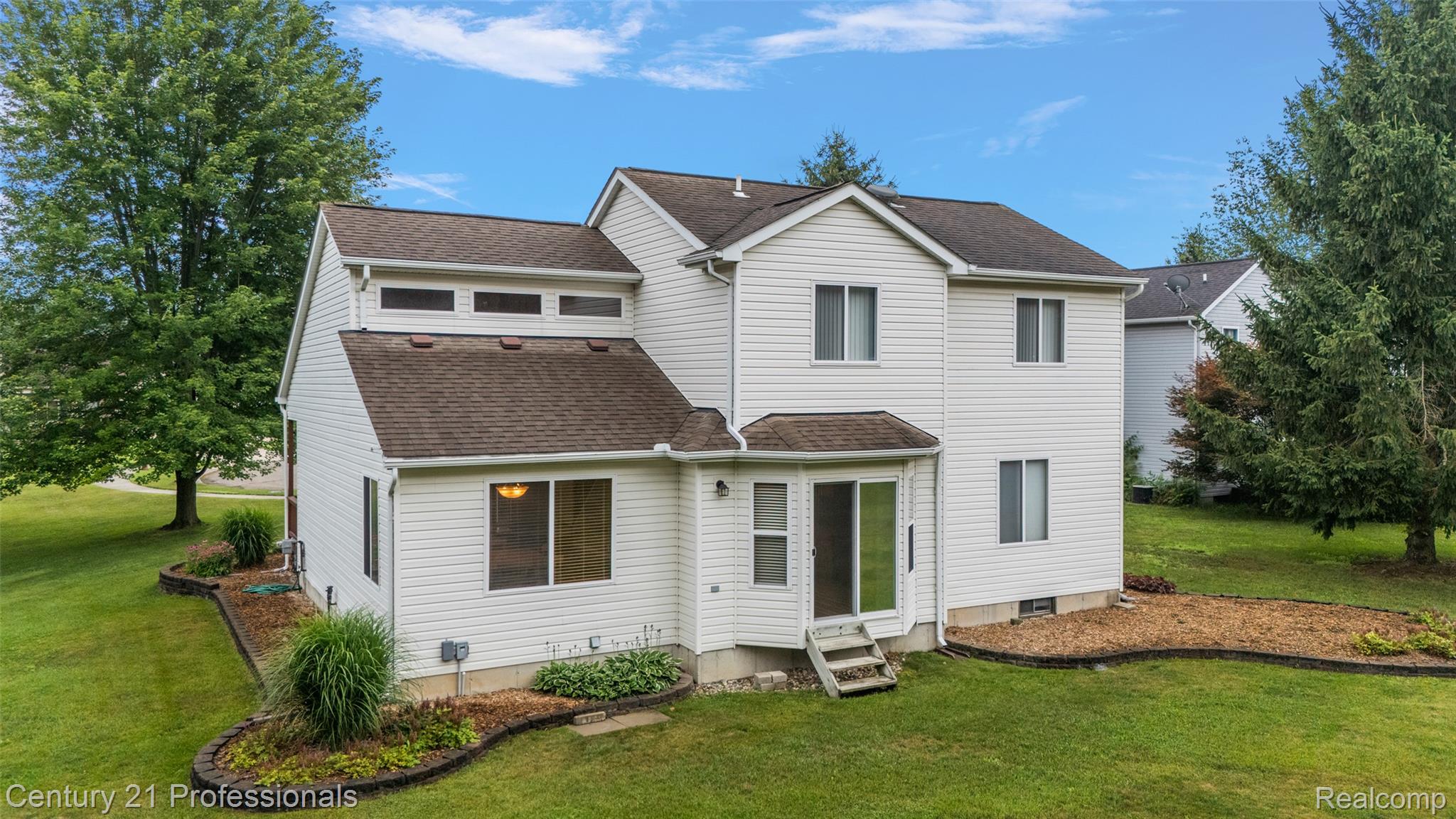 1321 Clear Lake Court
