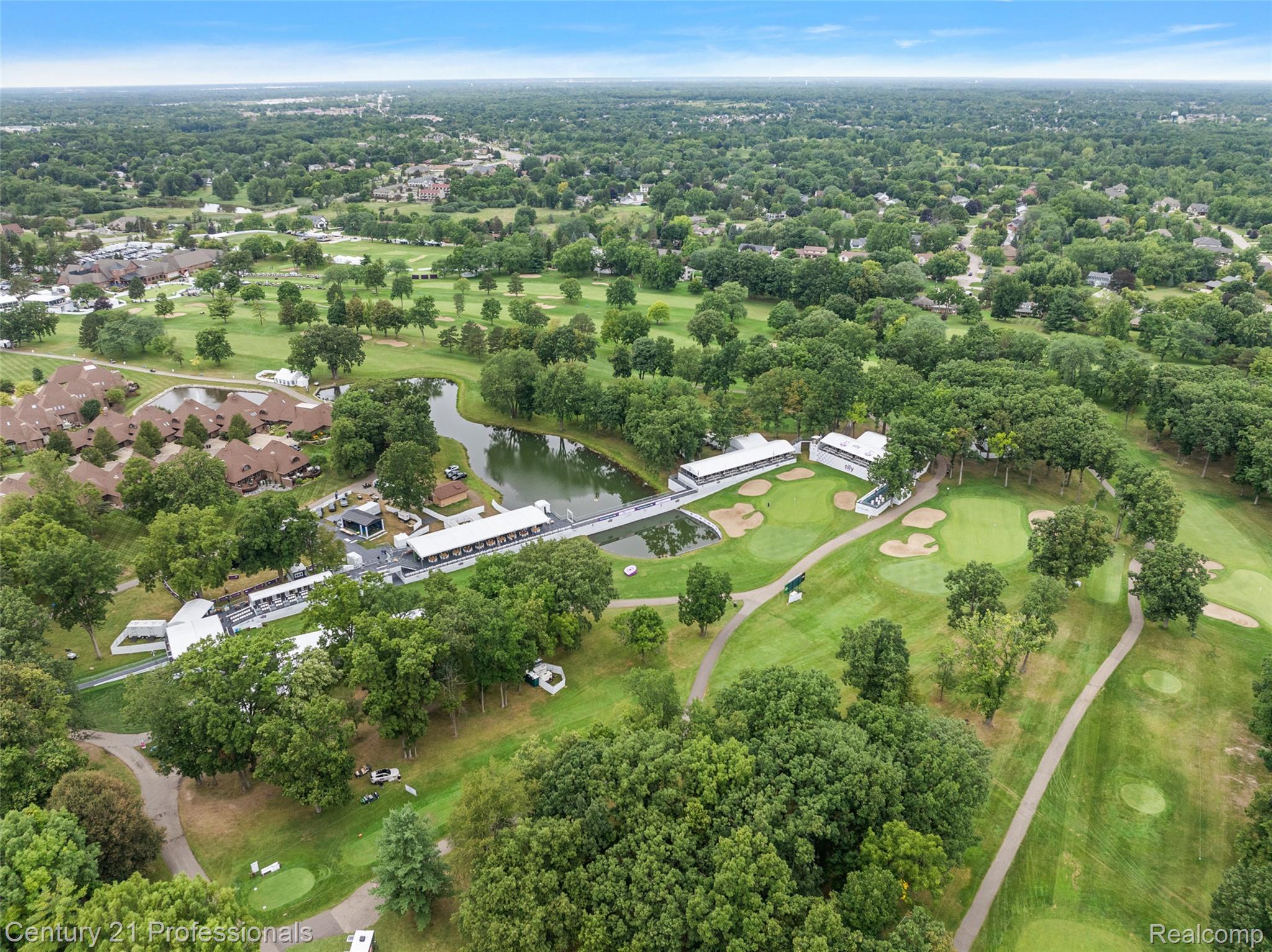 9310 Fairway Trail