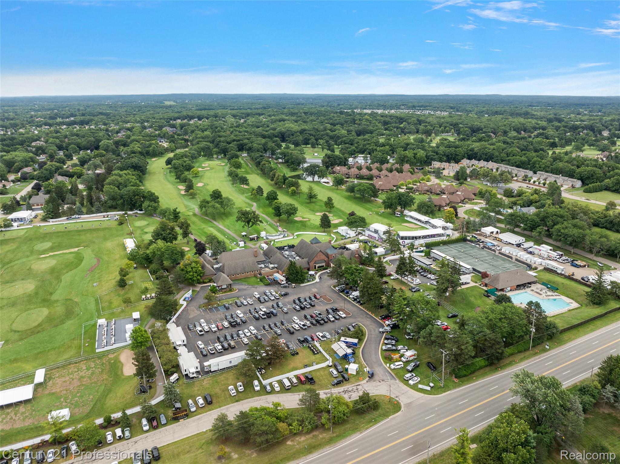 9310 Fairway Trail