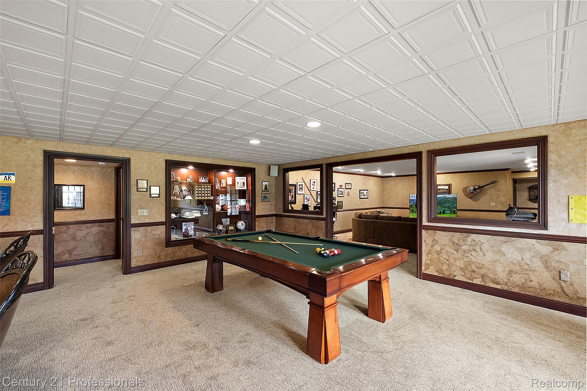 9310 Fairway Trail