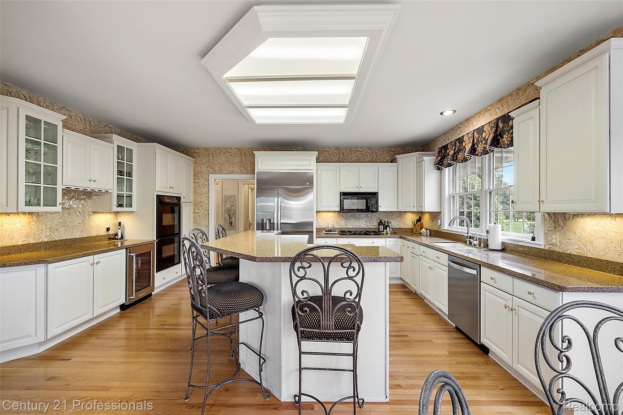9310 Fairway Trail