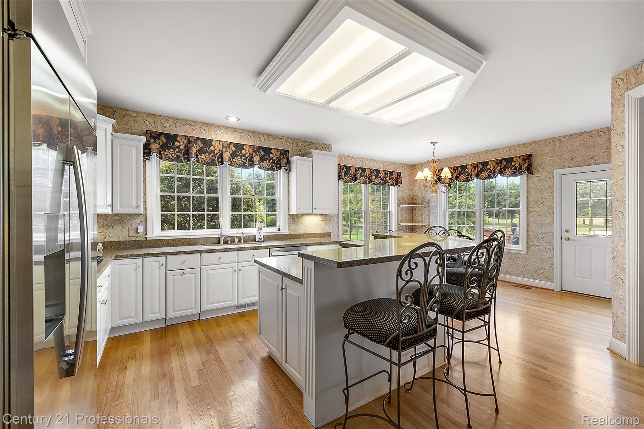 9310 Fairway Trail