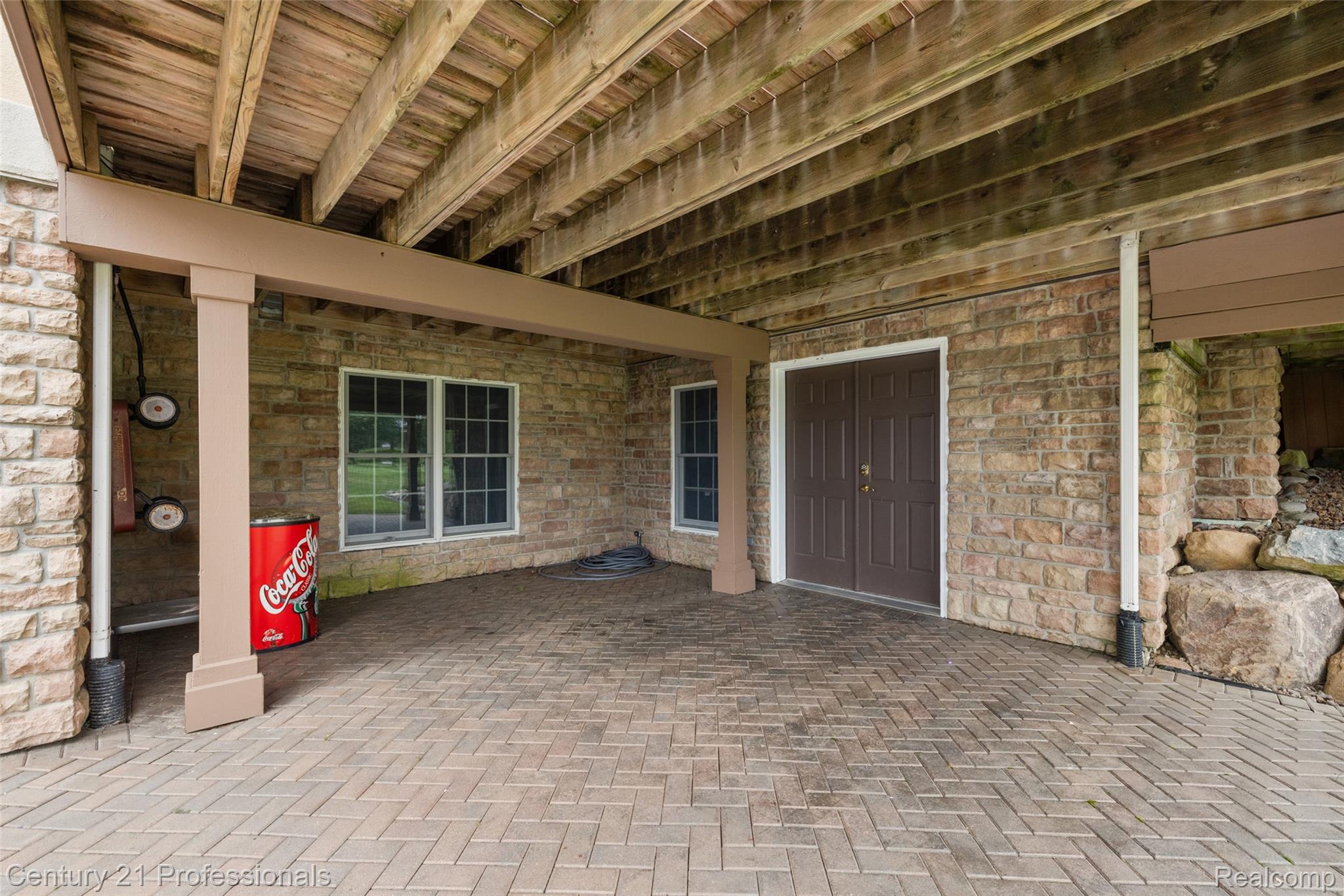 9310 Fairway Trail