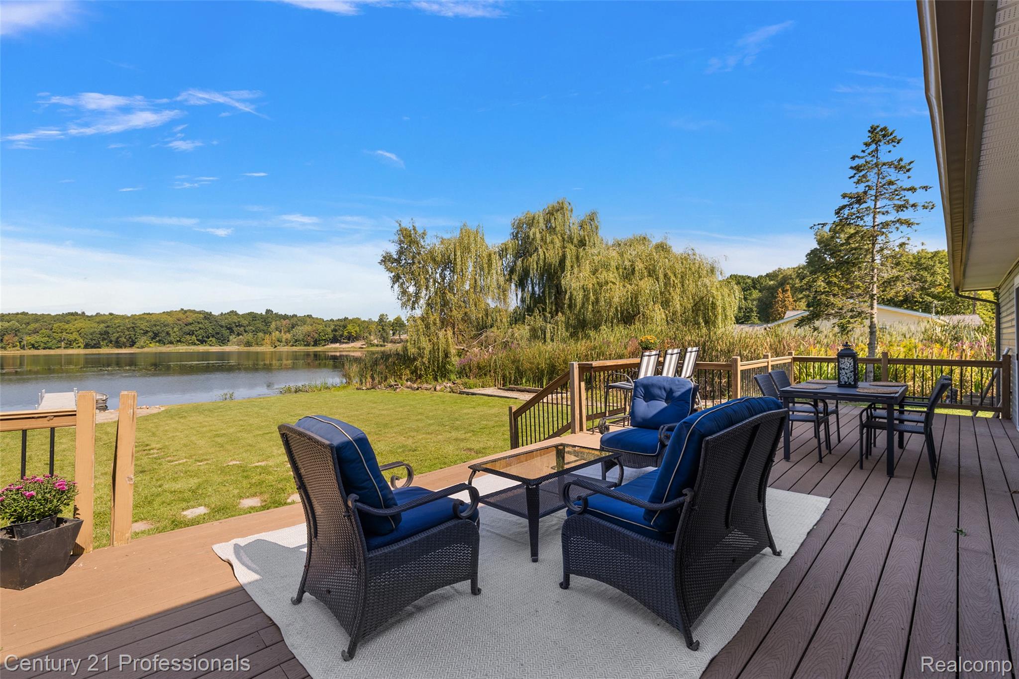 2679 Lakeview Drive