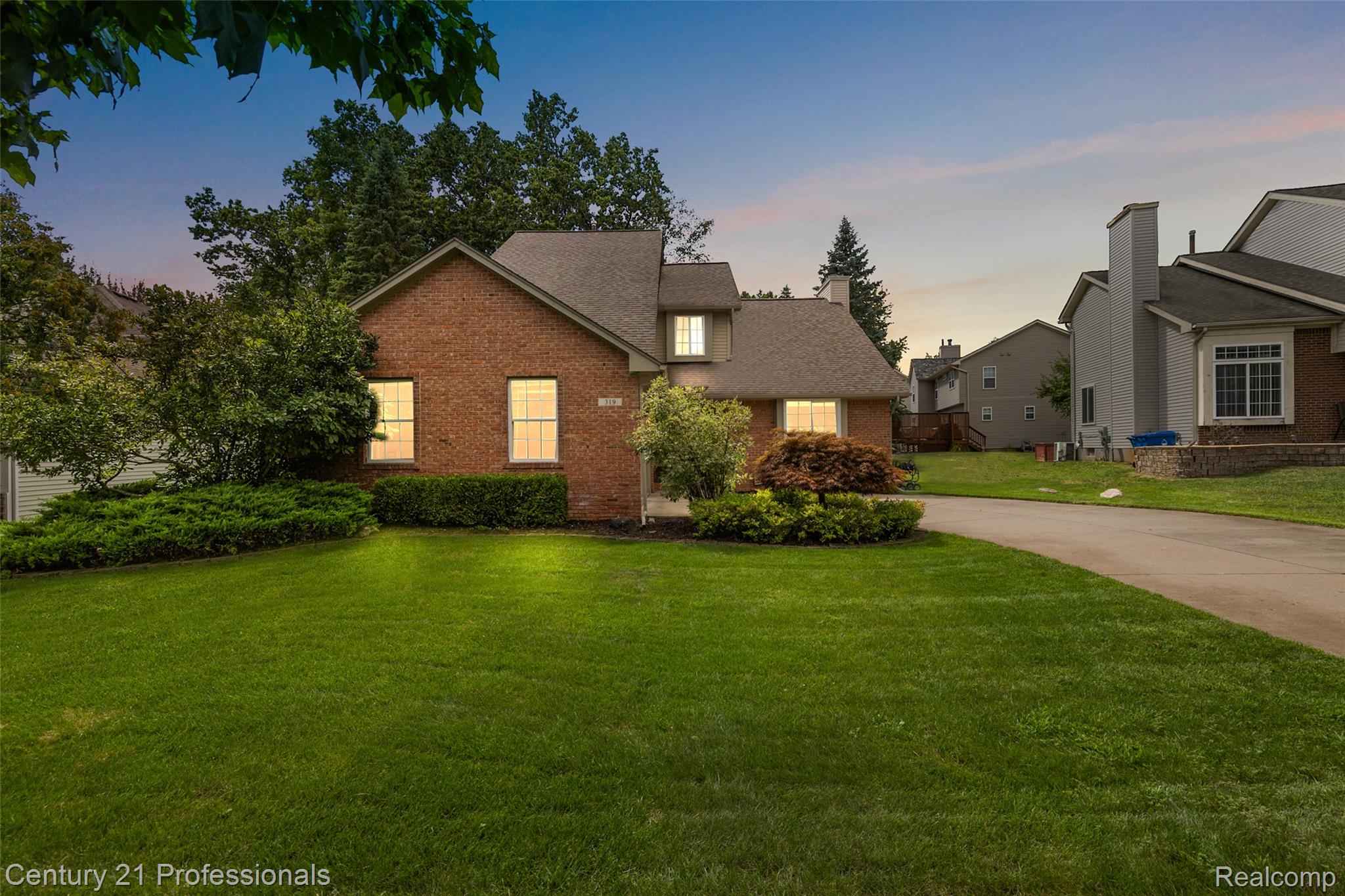 319 Pine Creek Court