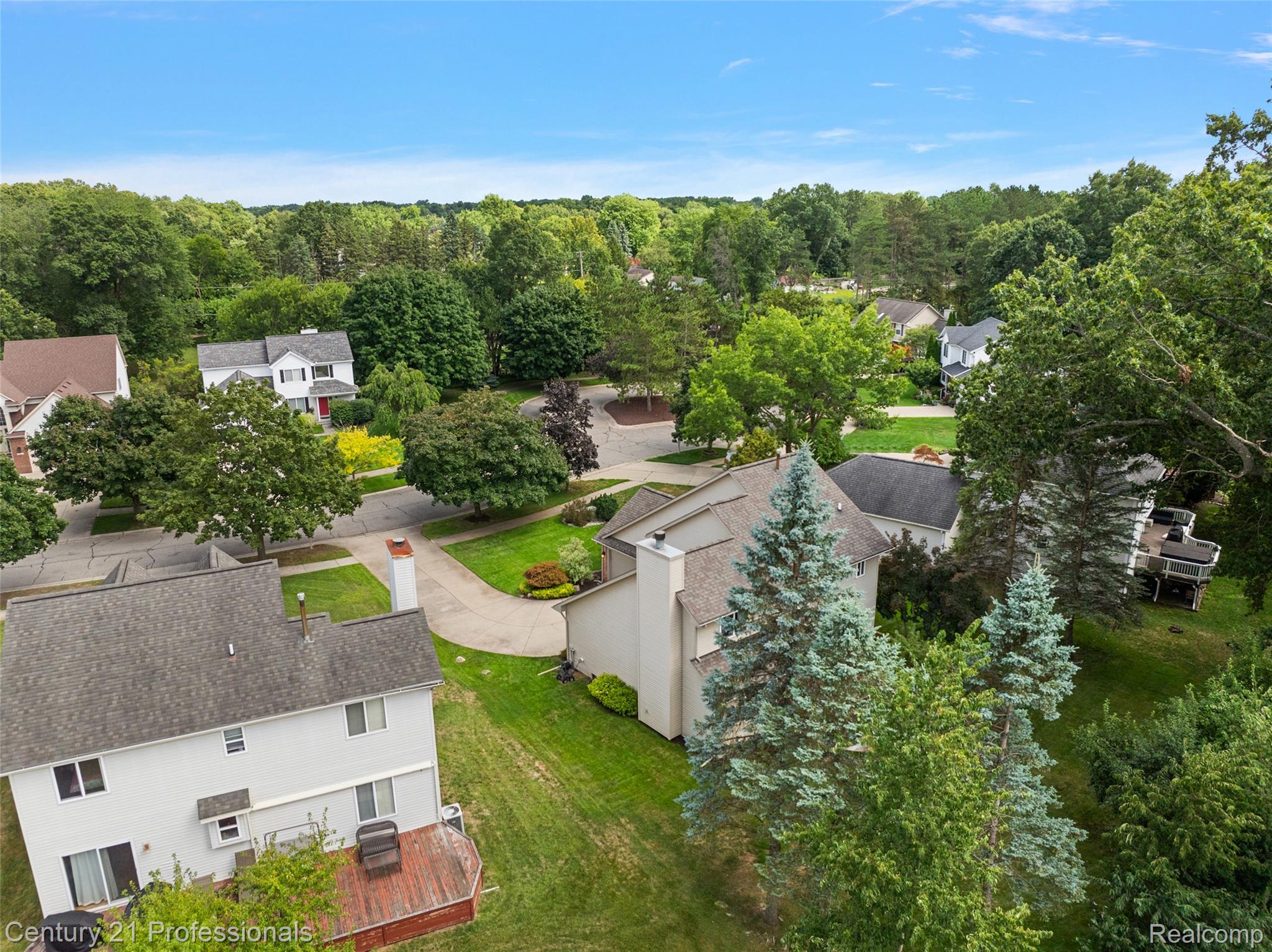 319 Pine Creek Court