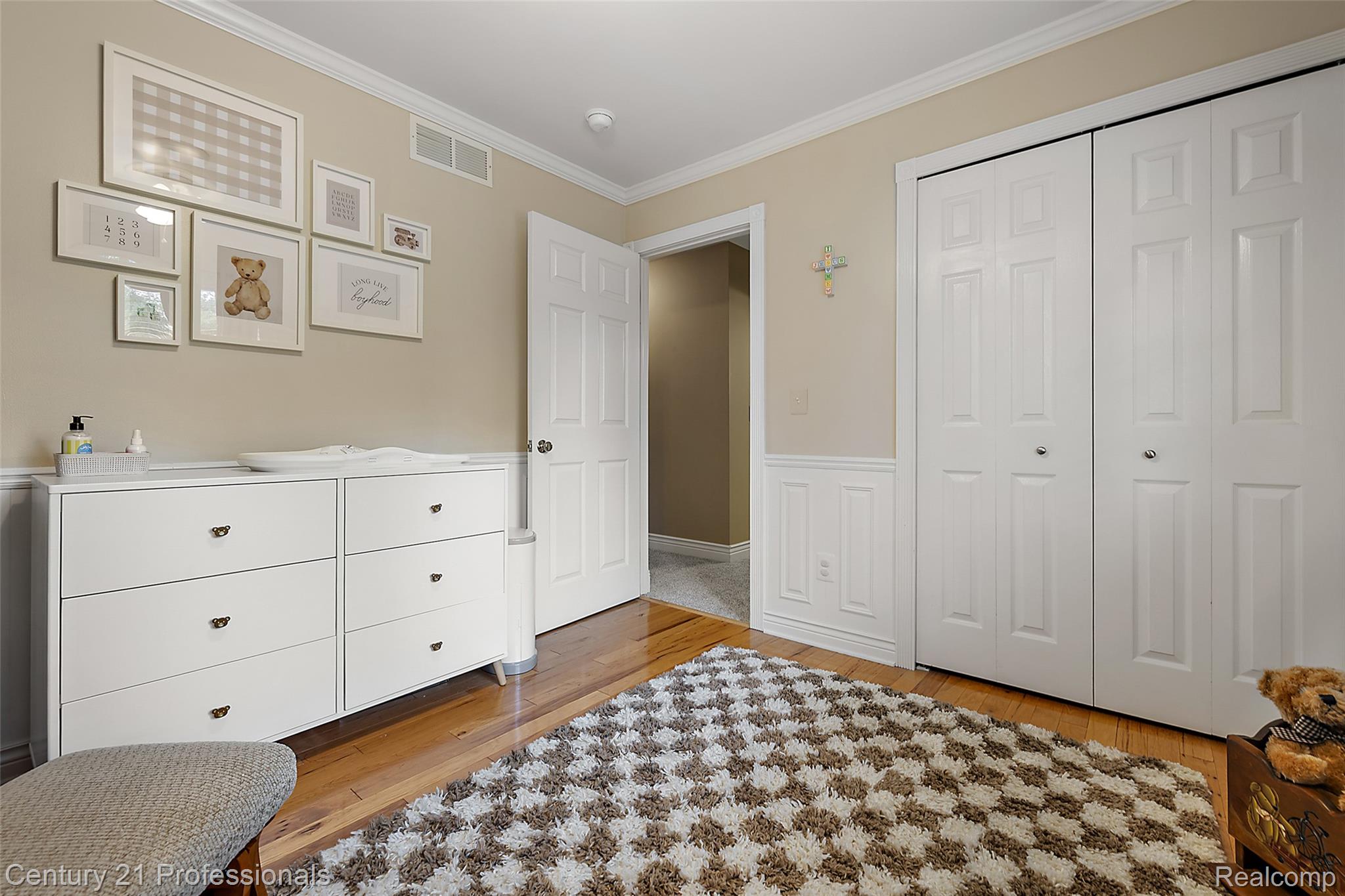319 Pine Creek Court