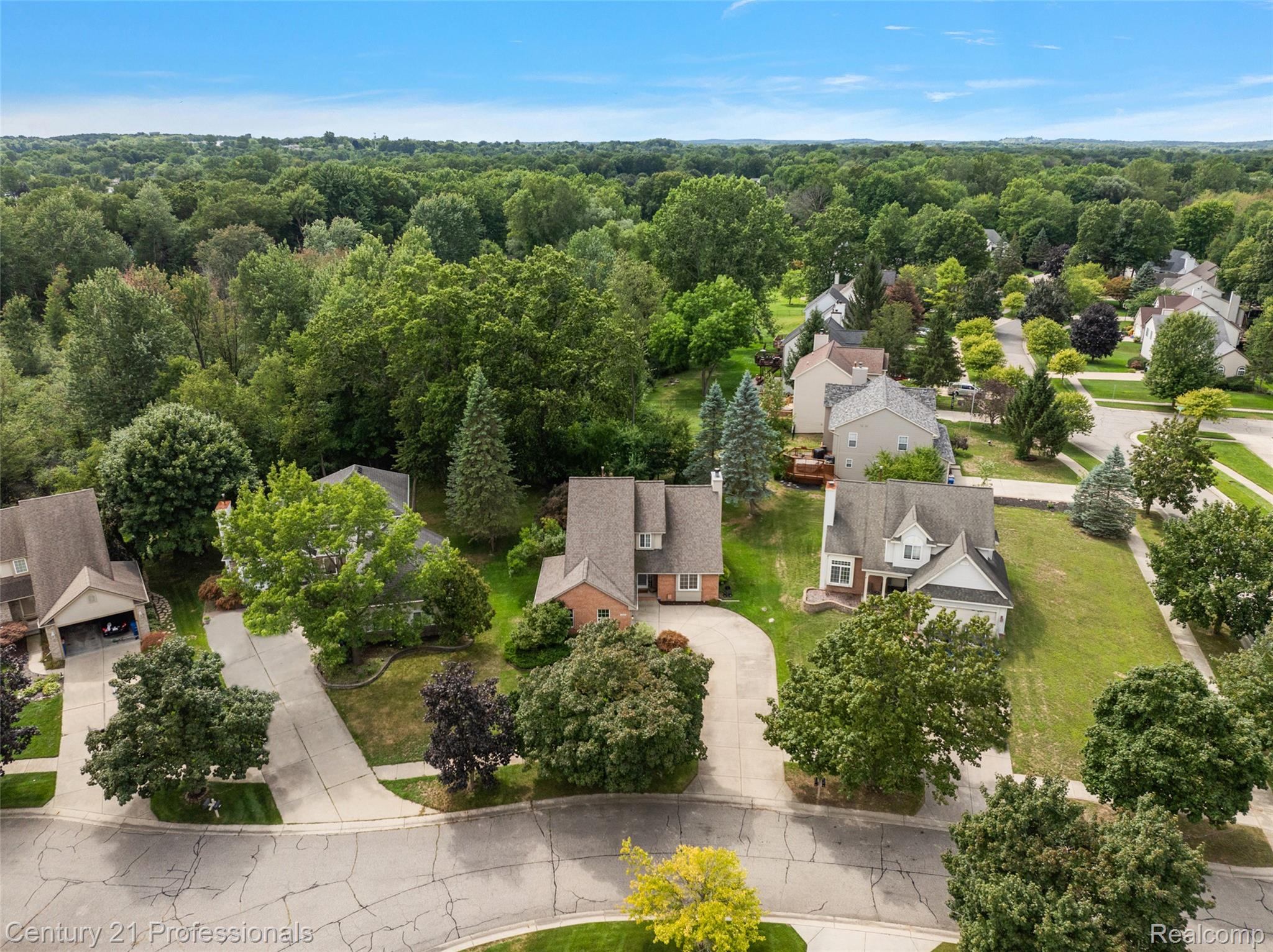 319 Pine Creek Court