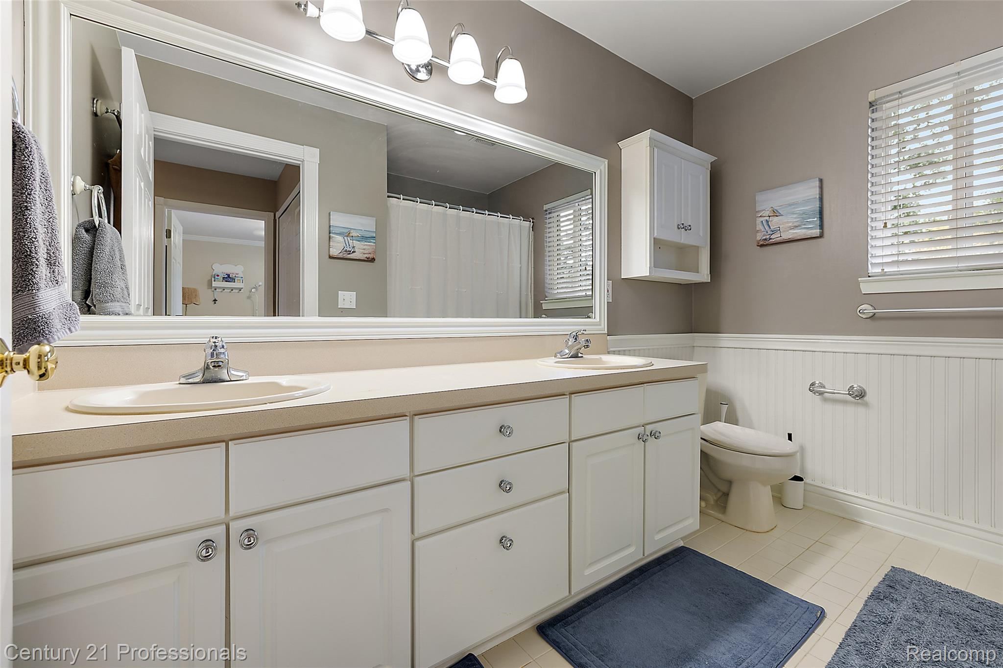 319 Pine Creek Court