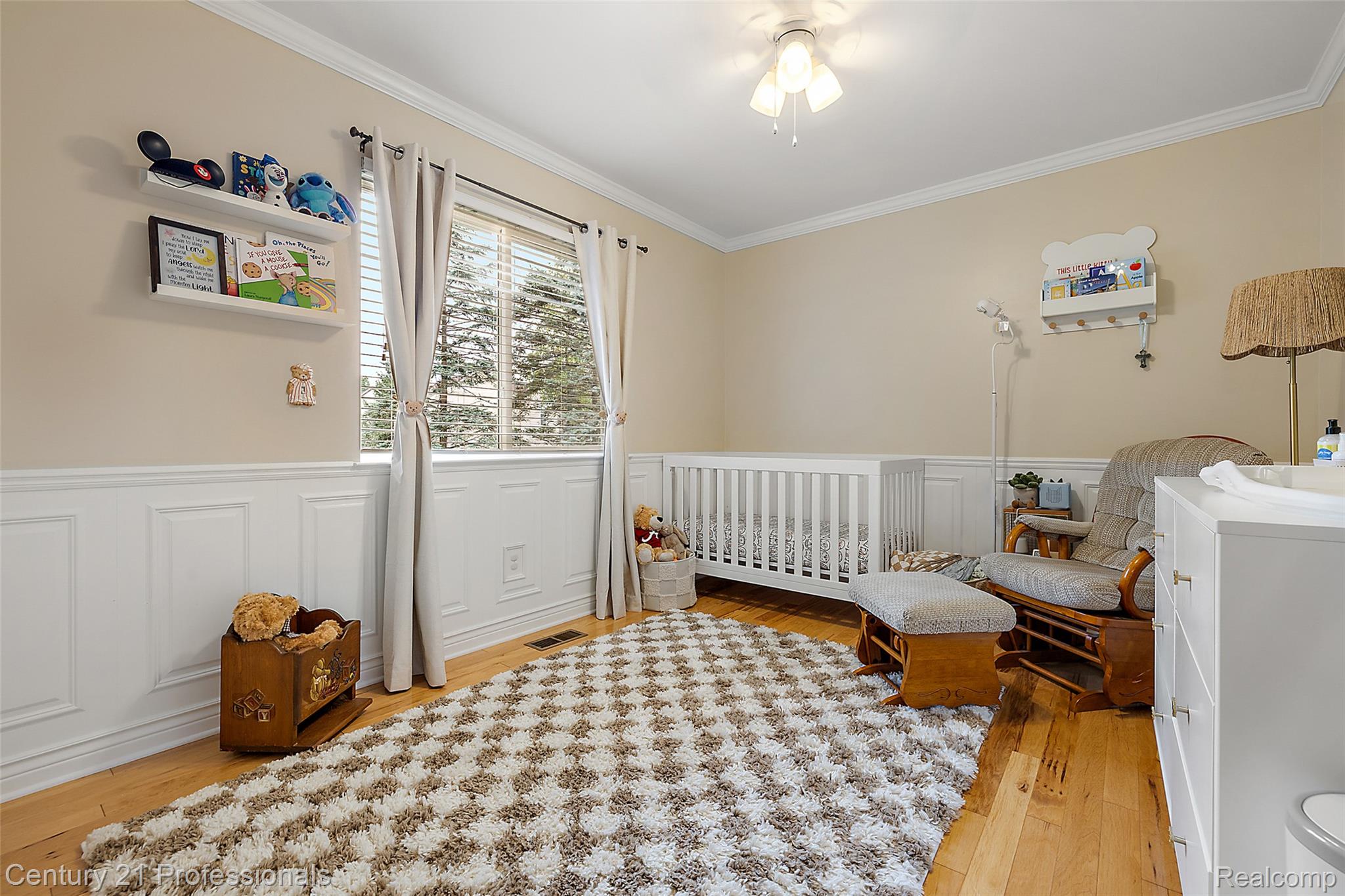 319 Pine Creek Court