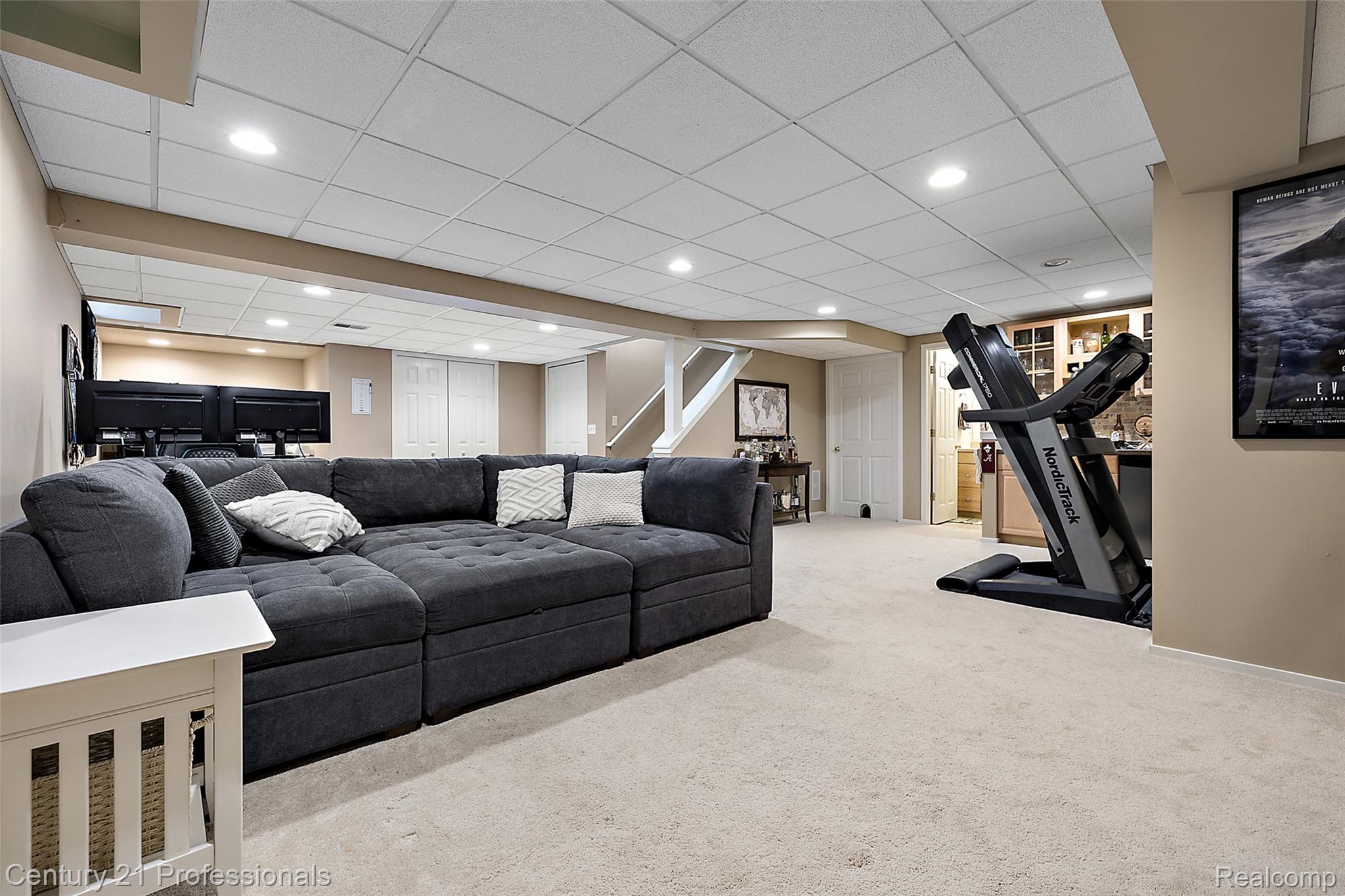 319 Pine Creek Court