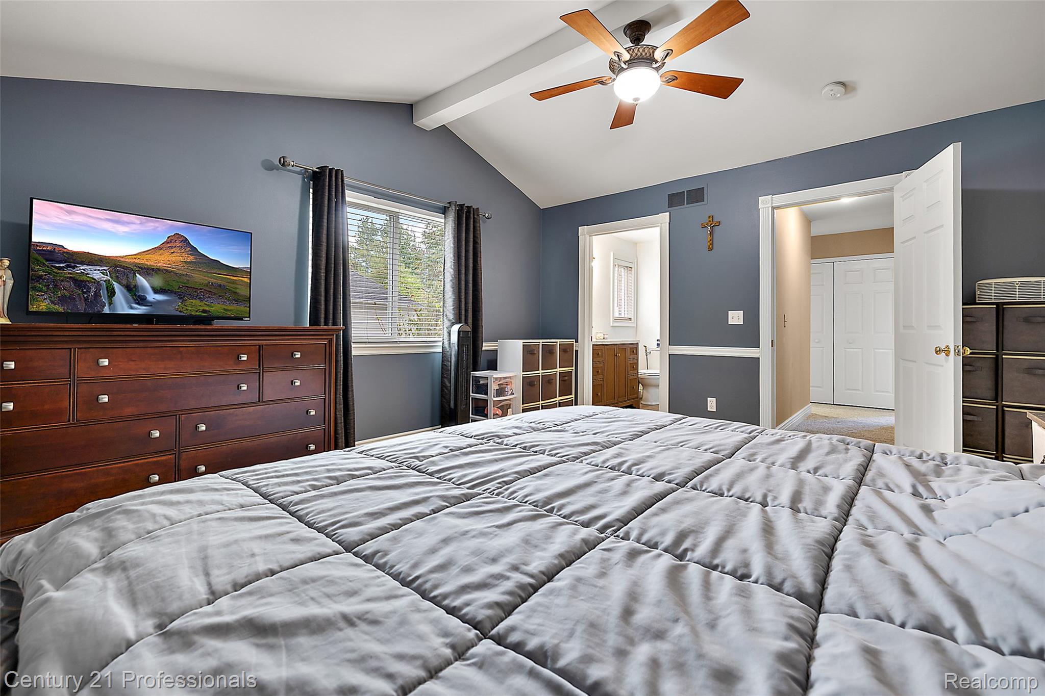319 Pine Creek Court