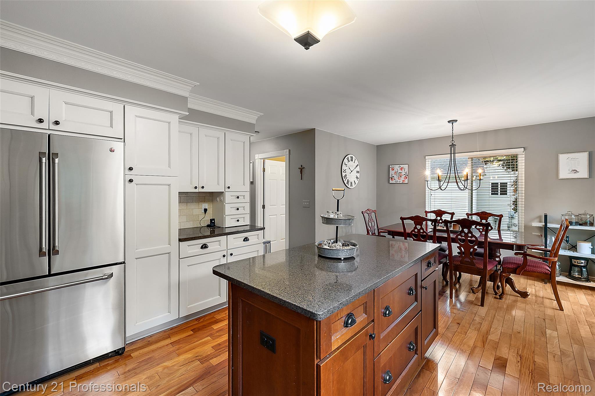 319 Pine Creek Court