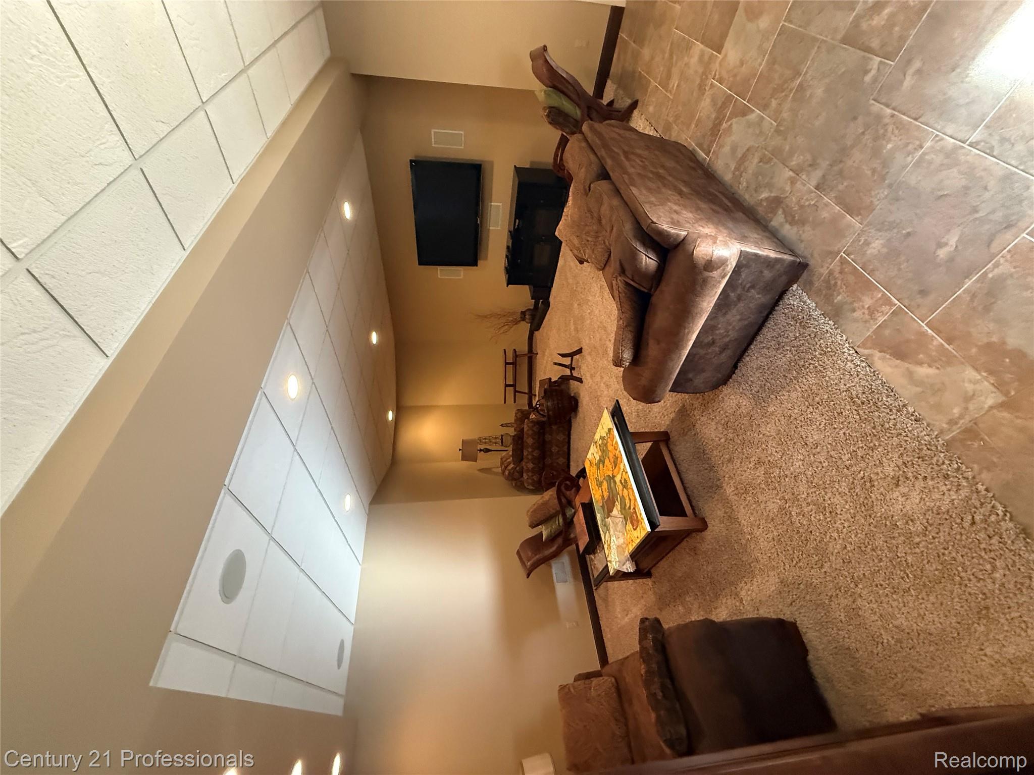 7717 Somerhill Lane
