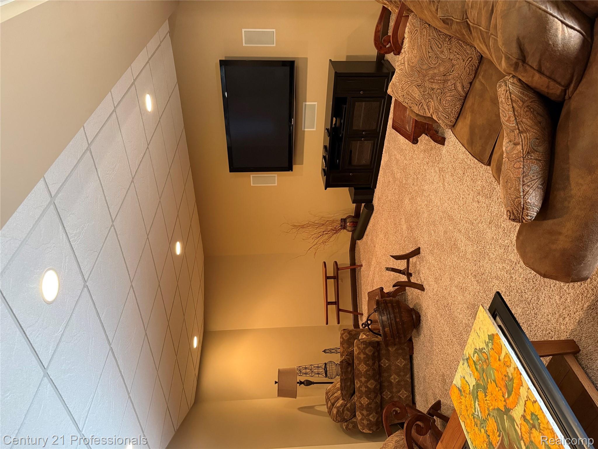 7717 Somerhill Lane