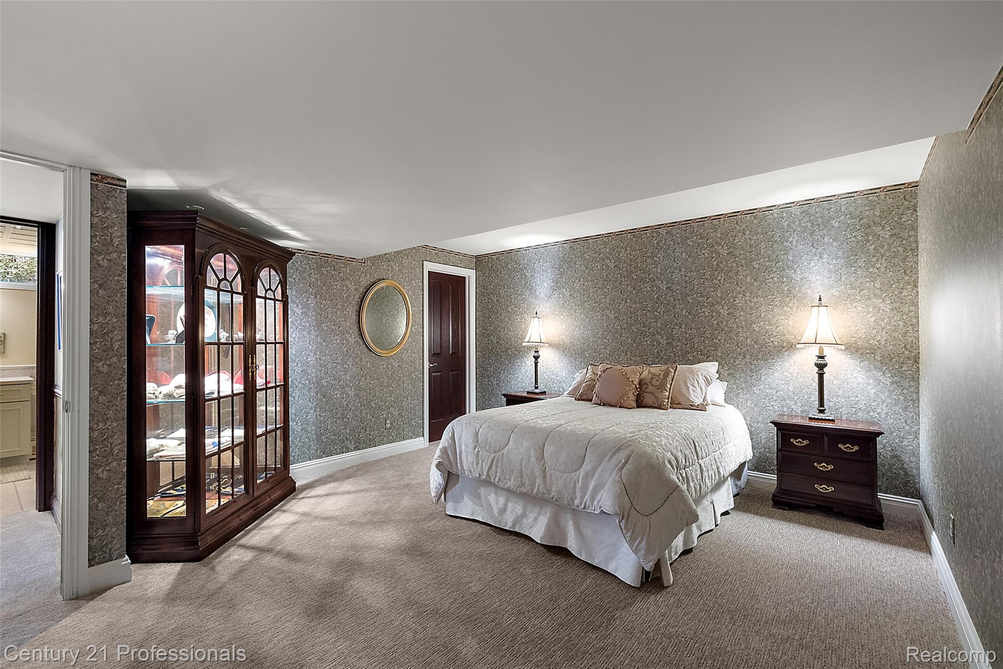 9310 Fairway Trail