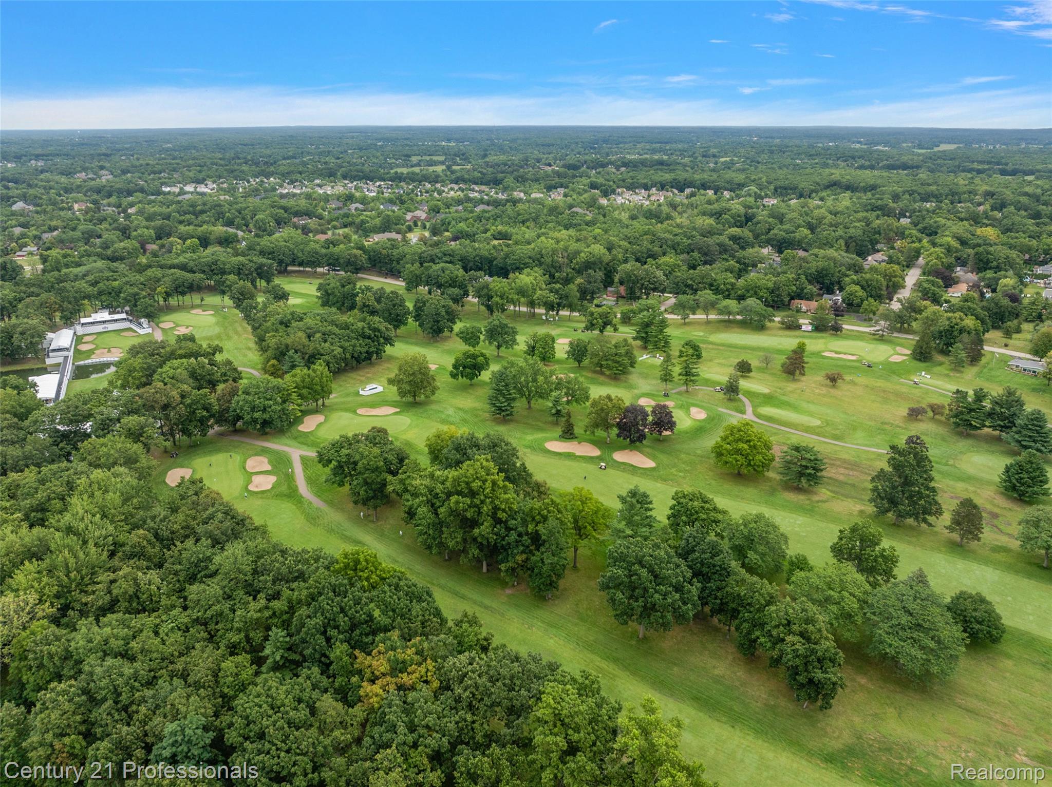9310 Fairway Trail